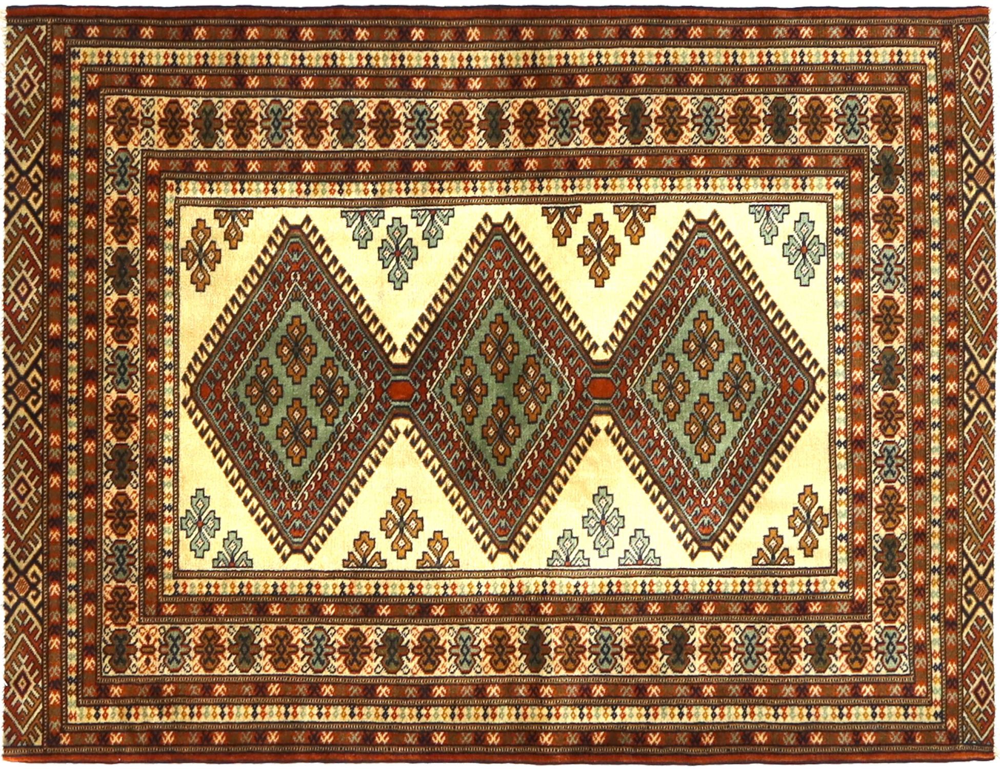 Persian Rug  <br/>193 x 132 cm