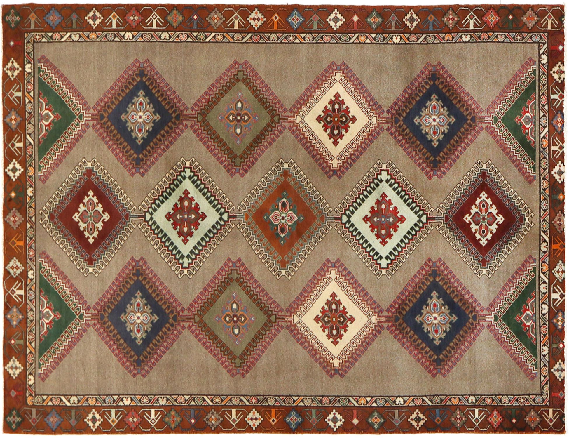 Persian Rug  <br/>282 x 147 cm
