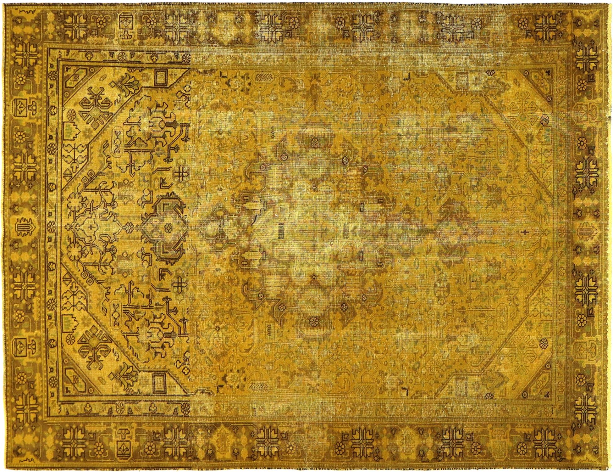 Persian Vintage    <br/>275 x 185 cm