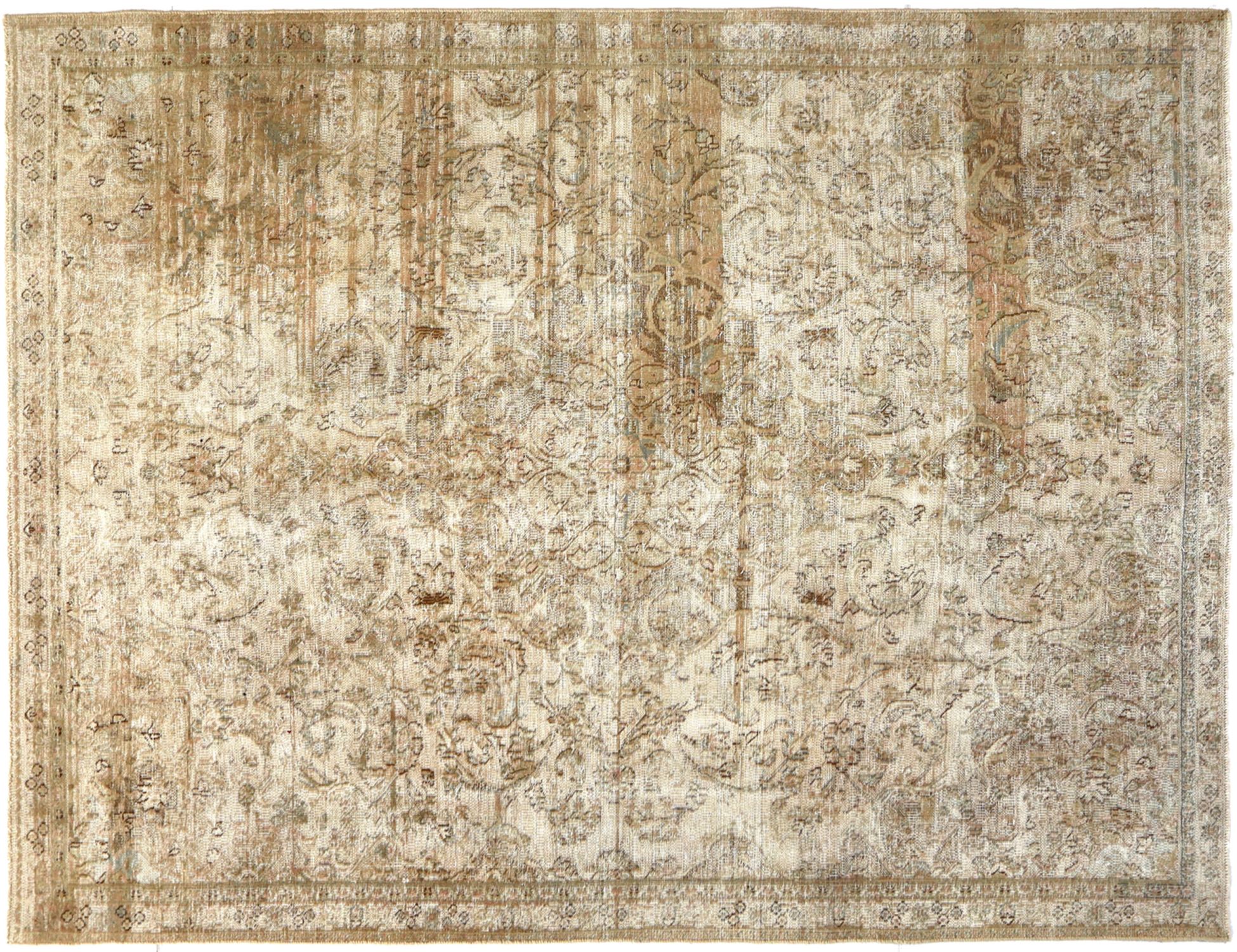 Persian Vintage    <br/>305 x 218 cm