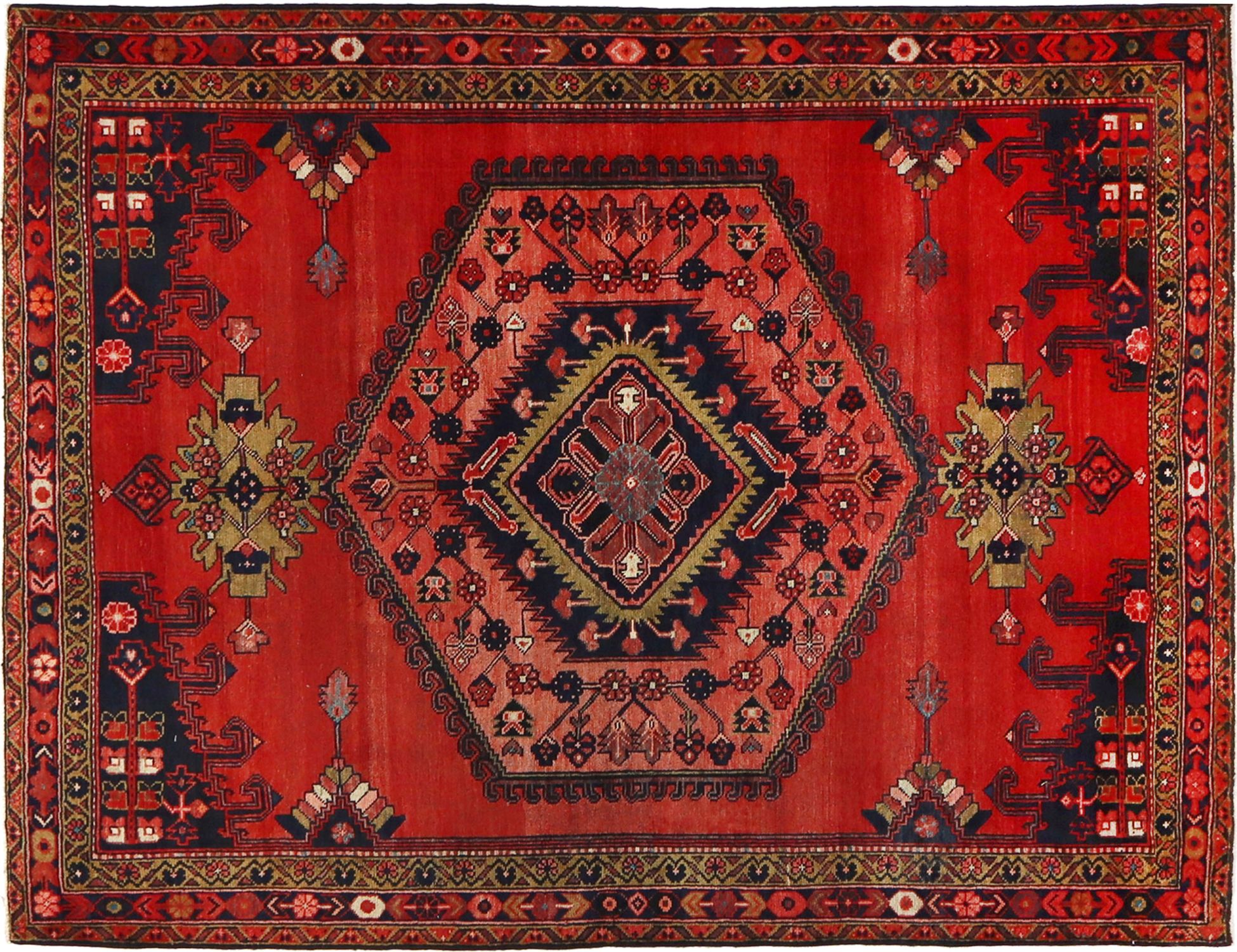 Persian Rug  <br/>206 x 166 cm