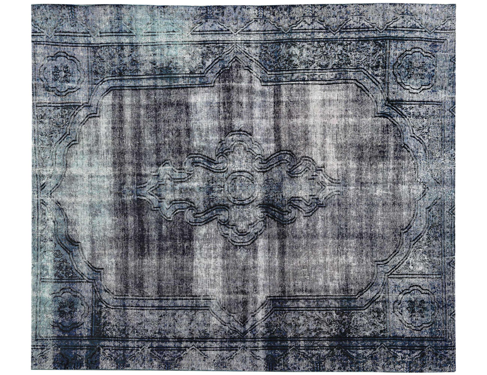 Vintage Heritage  <br/>330 x 270 cm