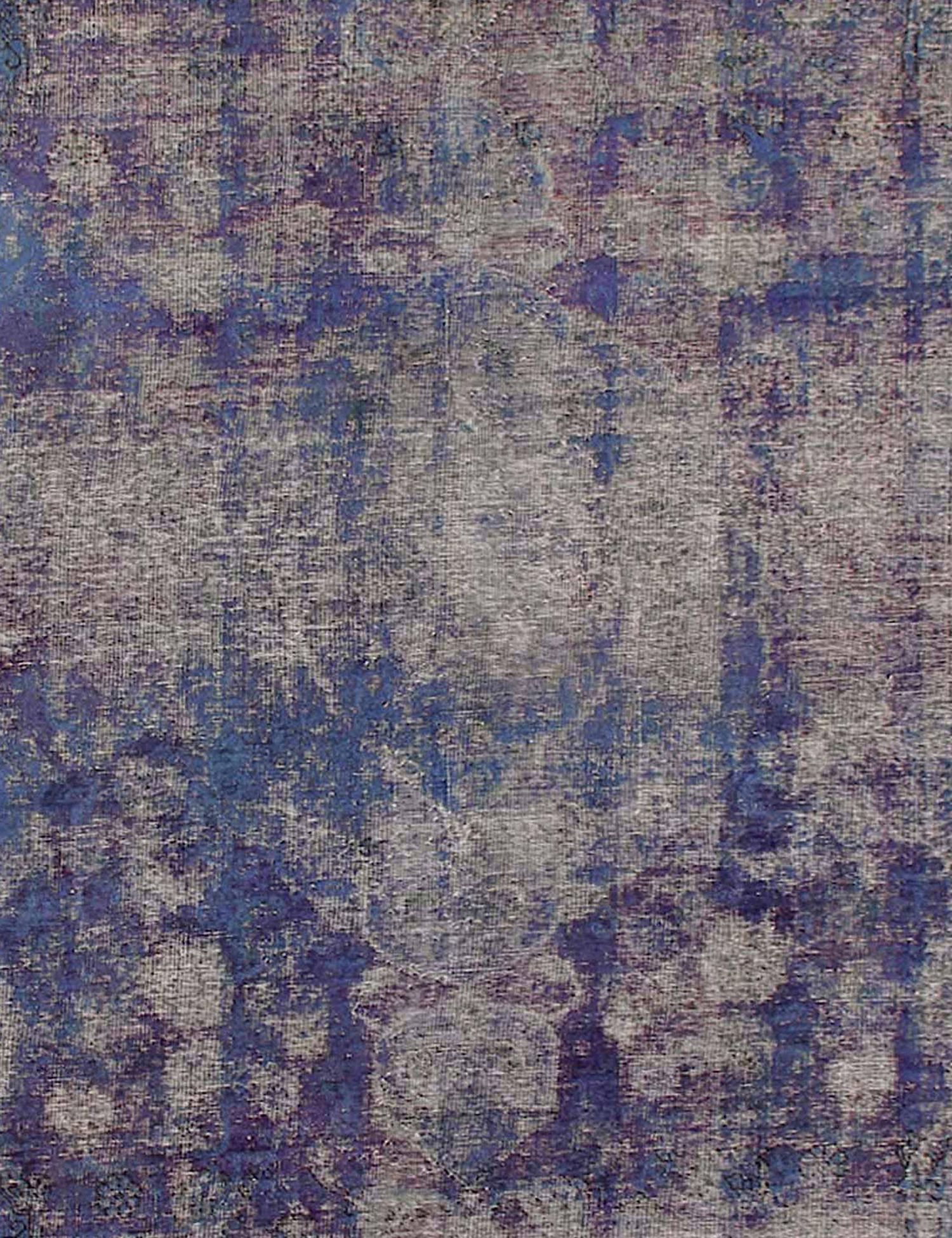 Persian Vintage    <br/>260 x 260 cm