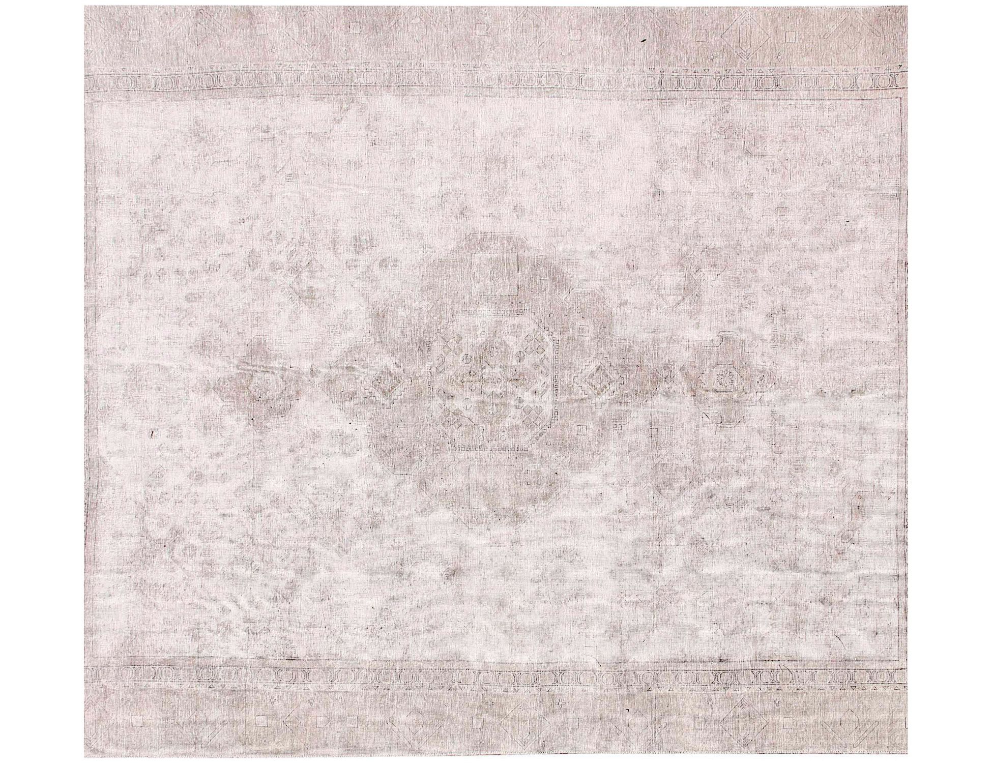 Persian Vintage    <br/>268 x 268 cm