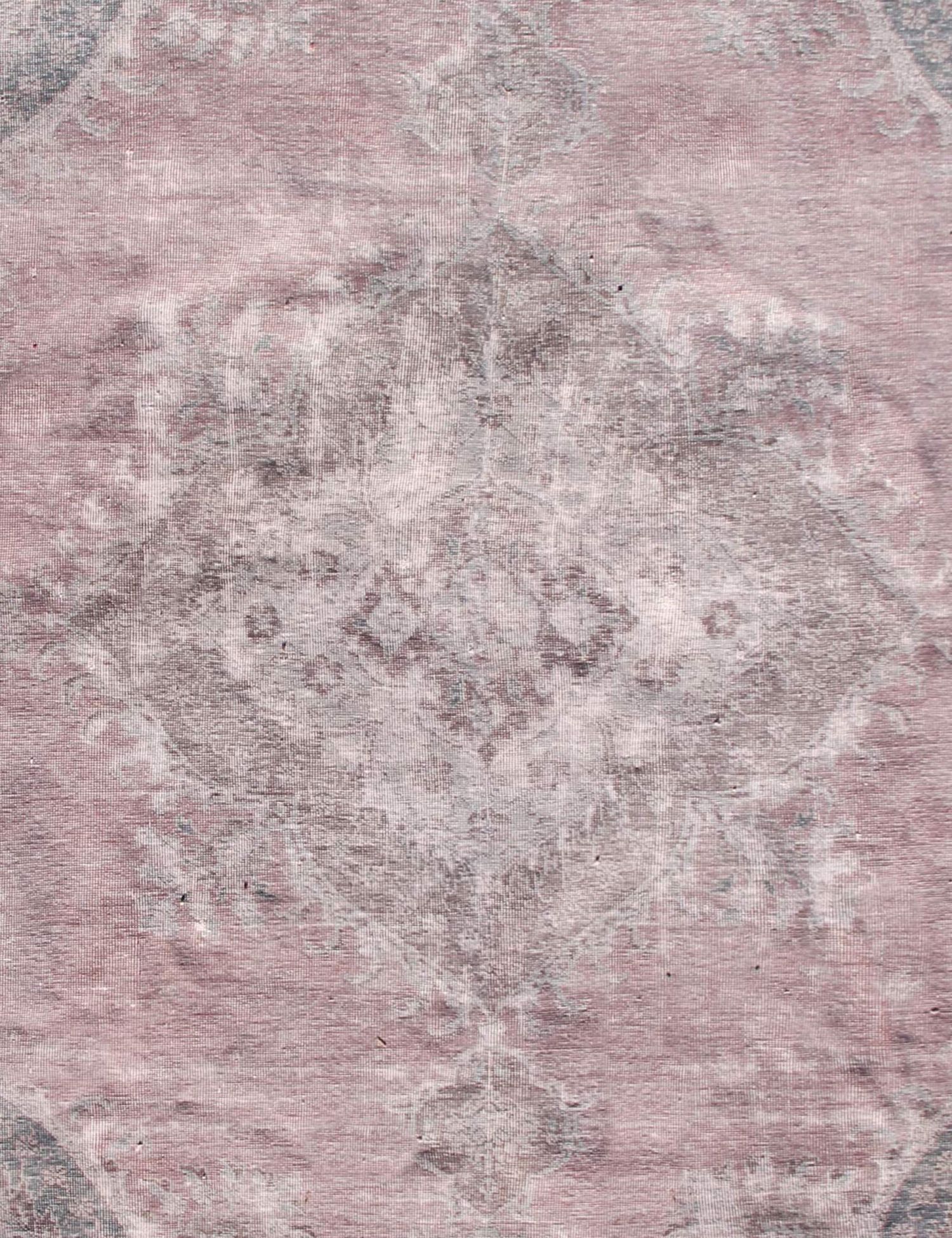 Persian Vintage    <br/>280 x 225 cm