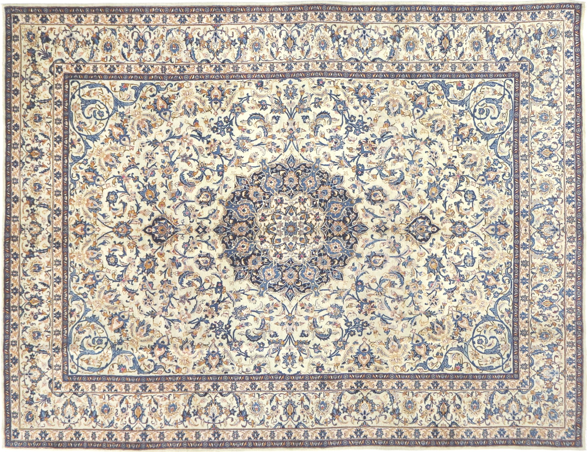 Kashmar Patina  <br/>385 x 298 cm