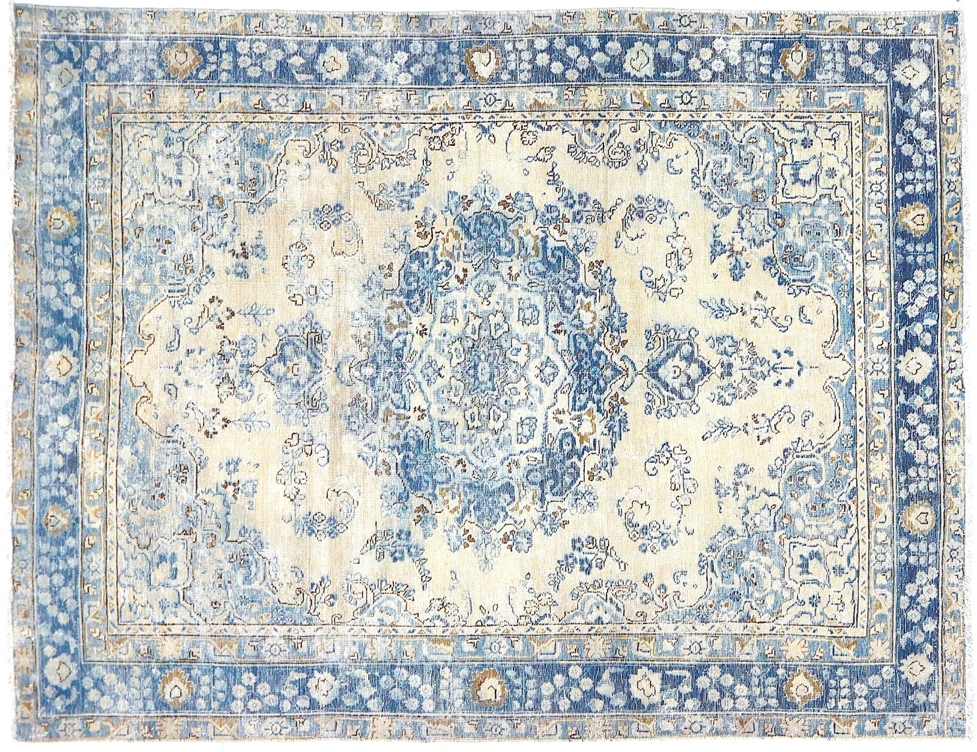 Persian Vintage    <br/>280 x 186 cm