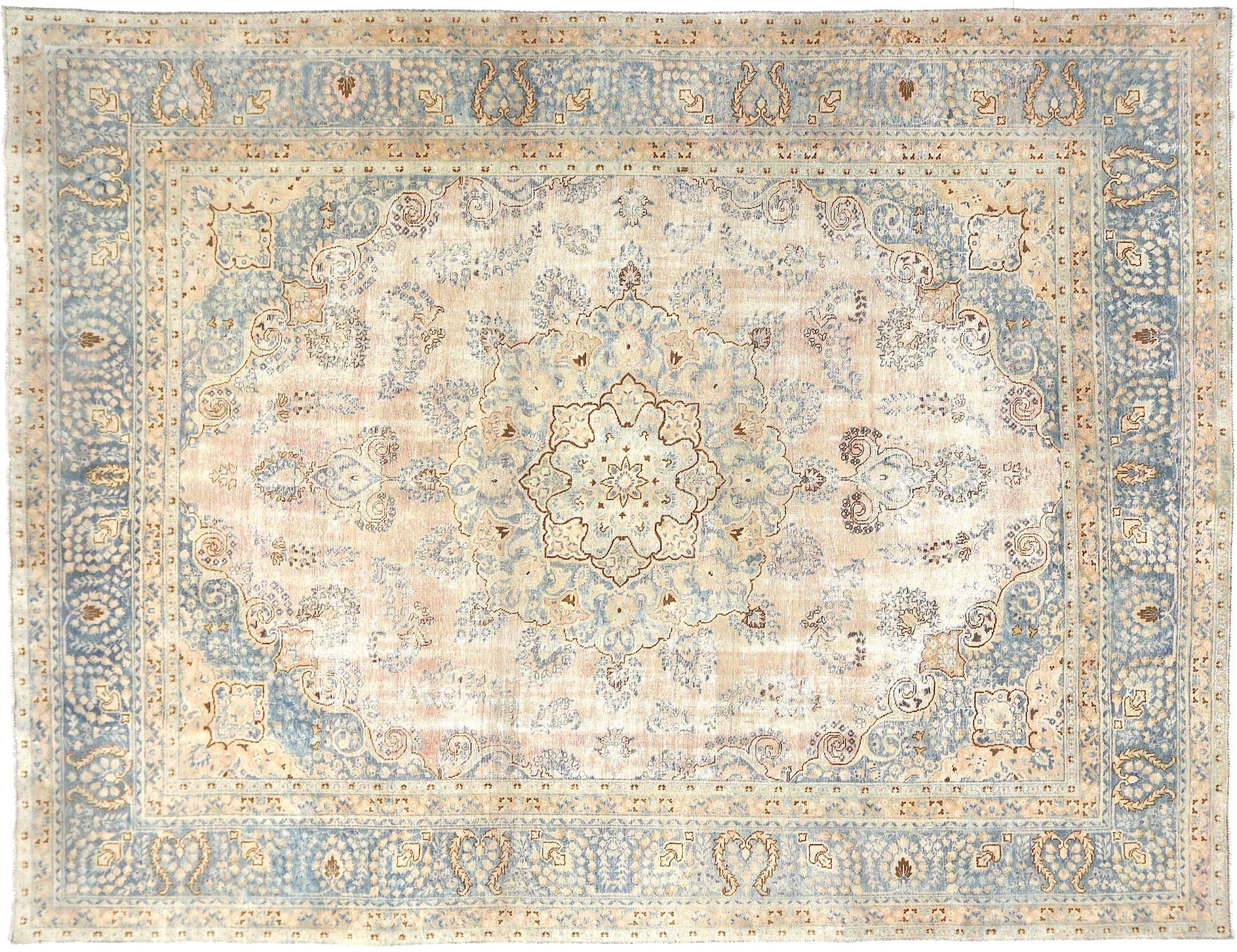 Persian Vintage    <br/>380 x 290 cm