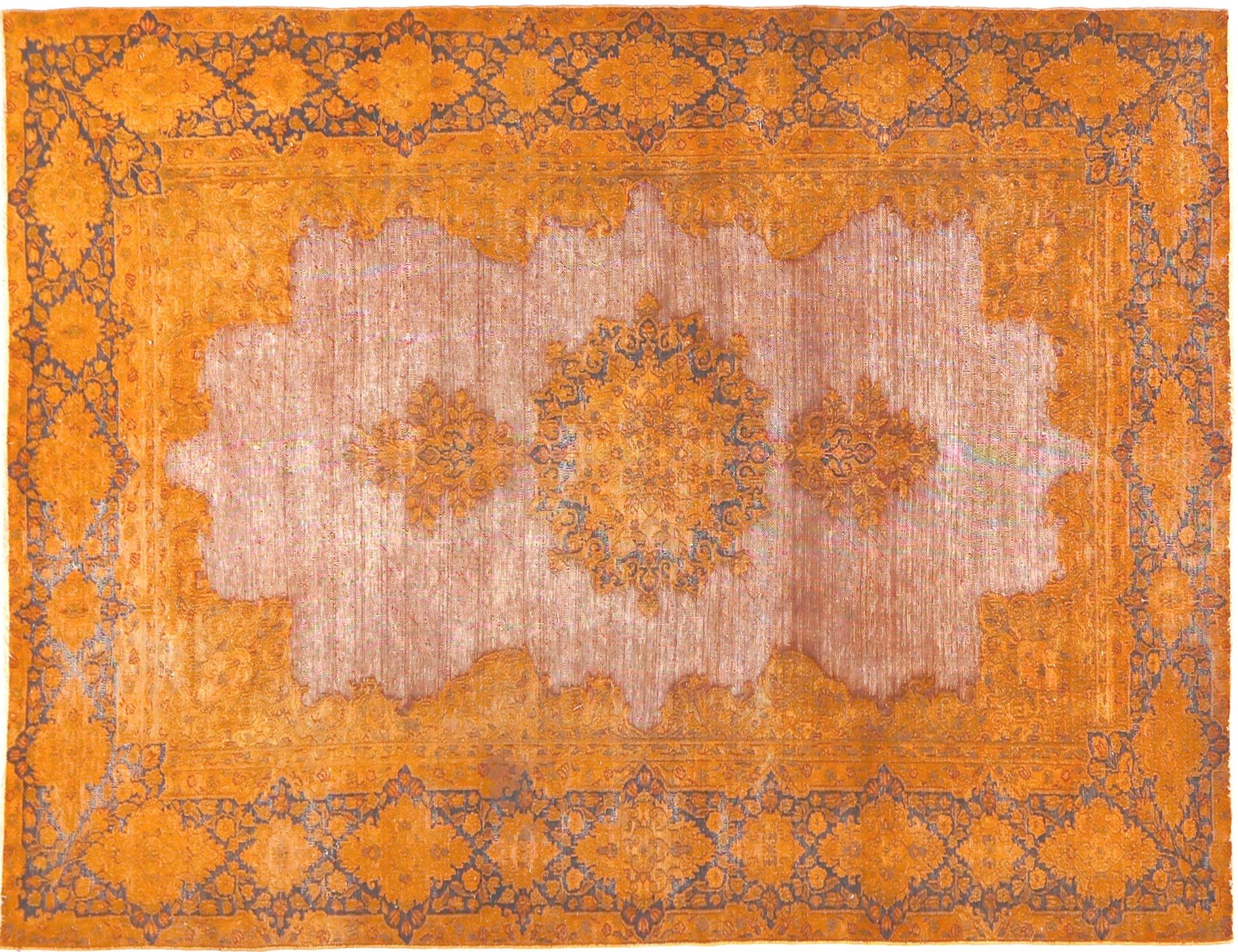 Persian Vintage    <br/>260 x 143 cm