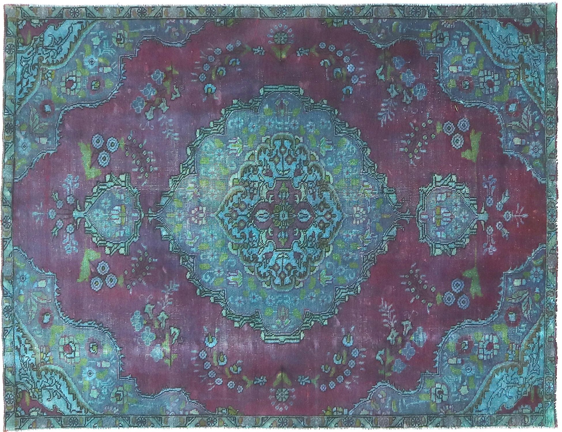 Persian Vintage    <br/>246 x 162 cm