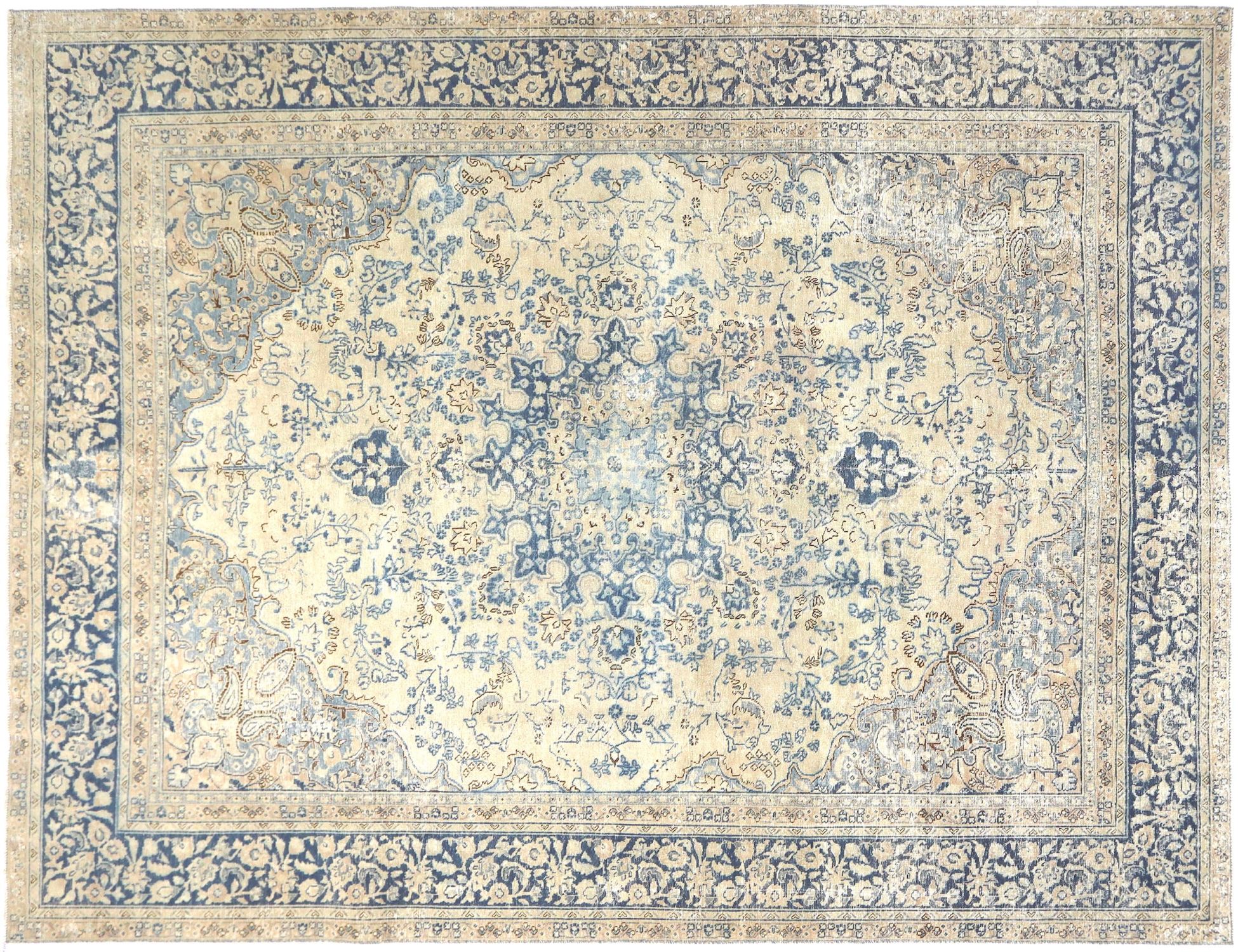 Persian Vintage    <br/>380 x 280 cm