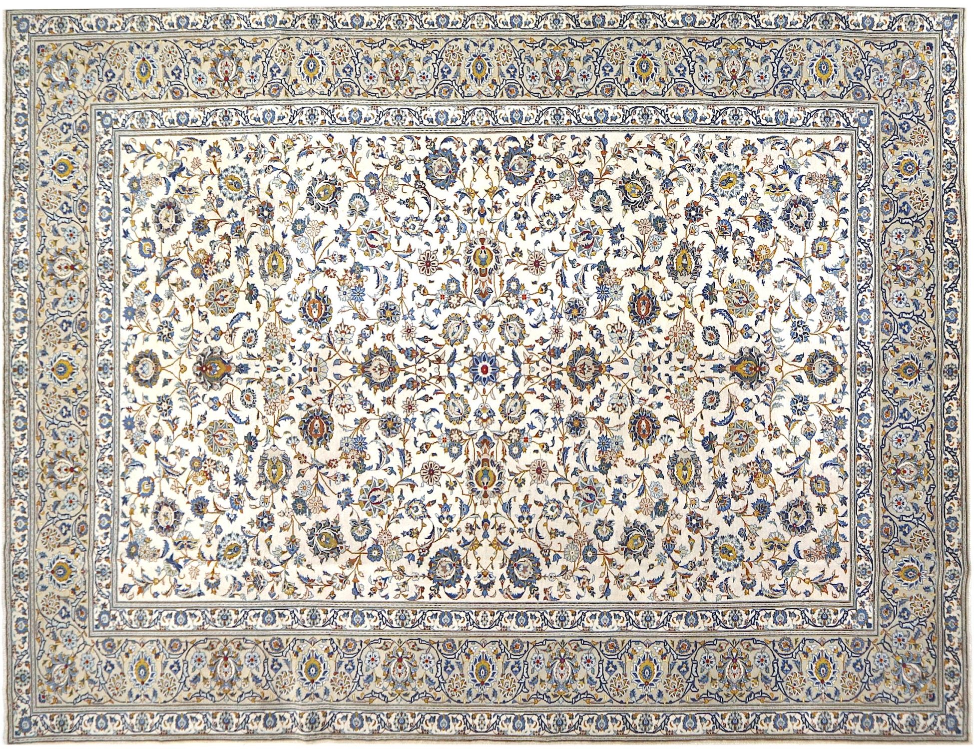 Ardakan Patina  <br/>392 x 276 cm