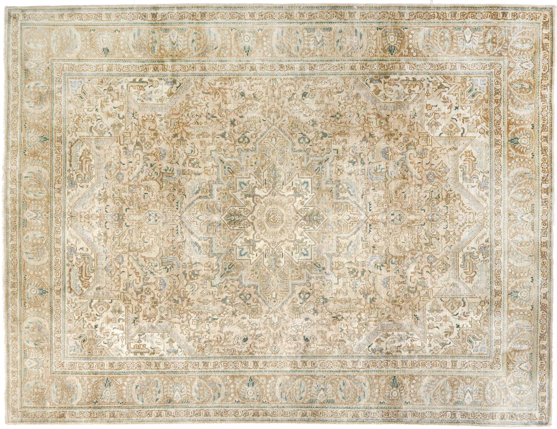 Persian Vintage    <br/>338 x 242 cm