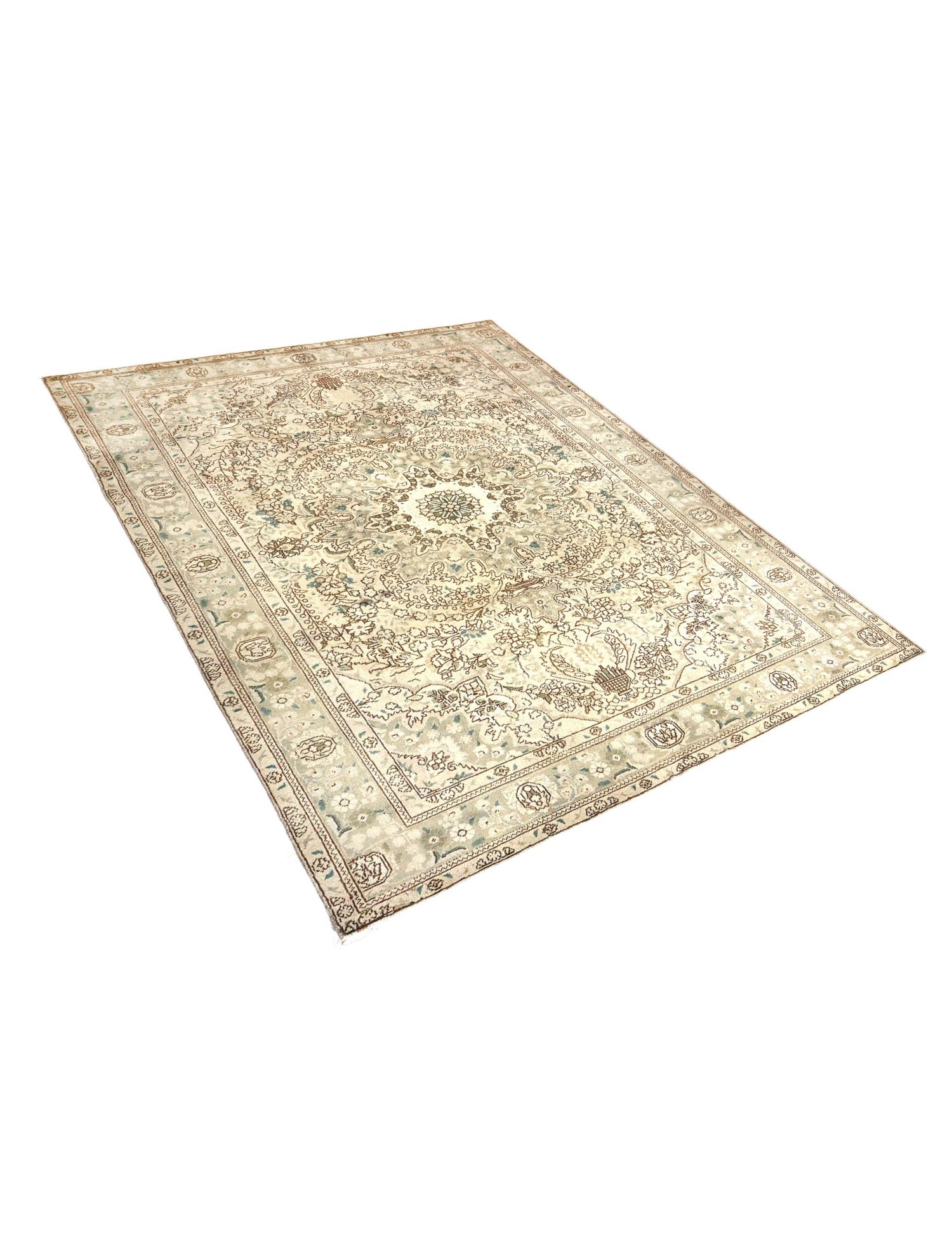 Persian Vintage    <br/>296 x 197 cm