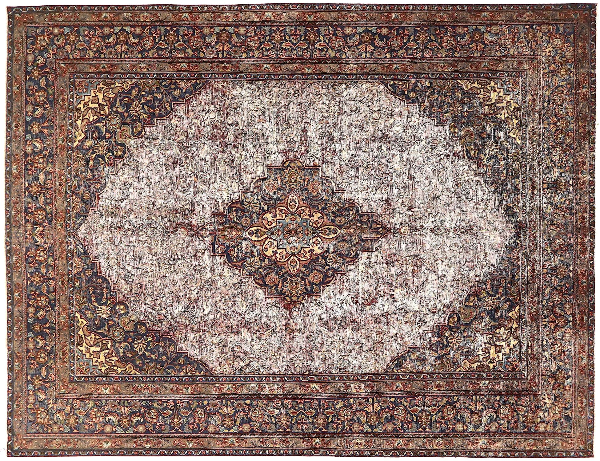 Vintage    <br/>392 x 291 cm