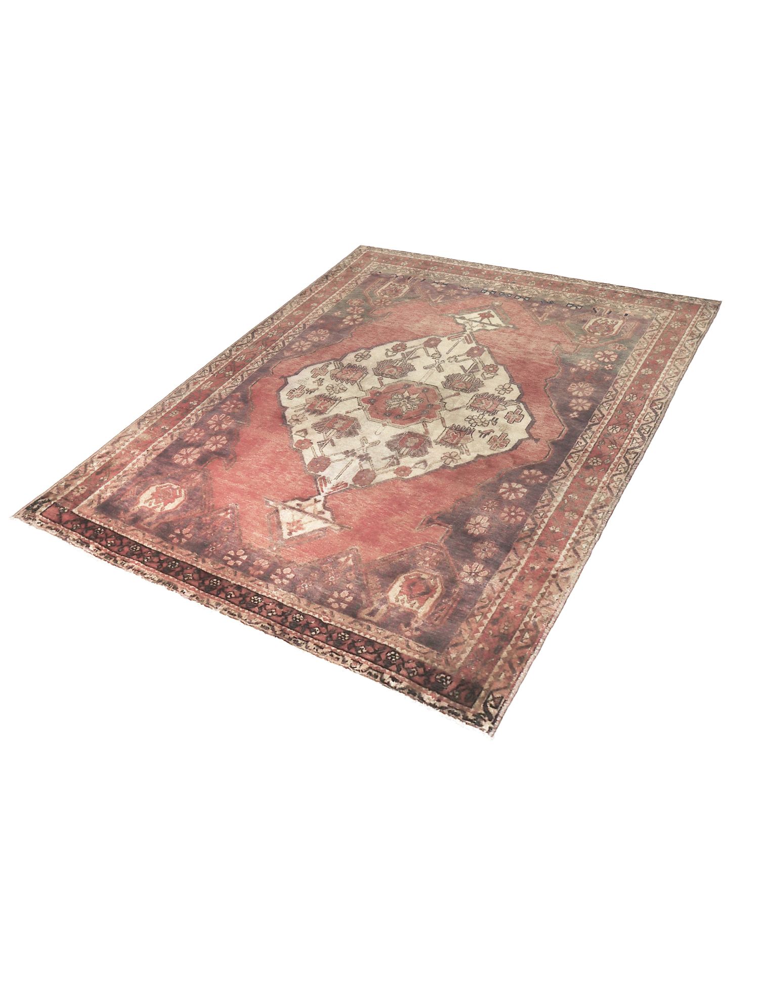 Persian Vintage    <br/>203 x 152 cm