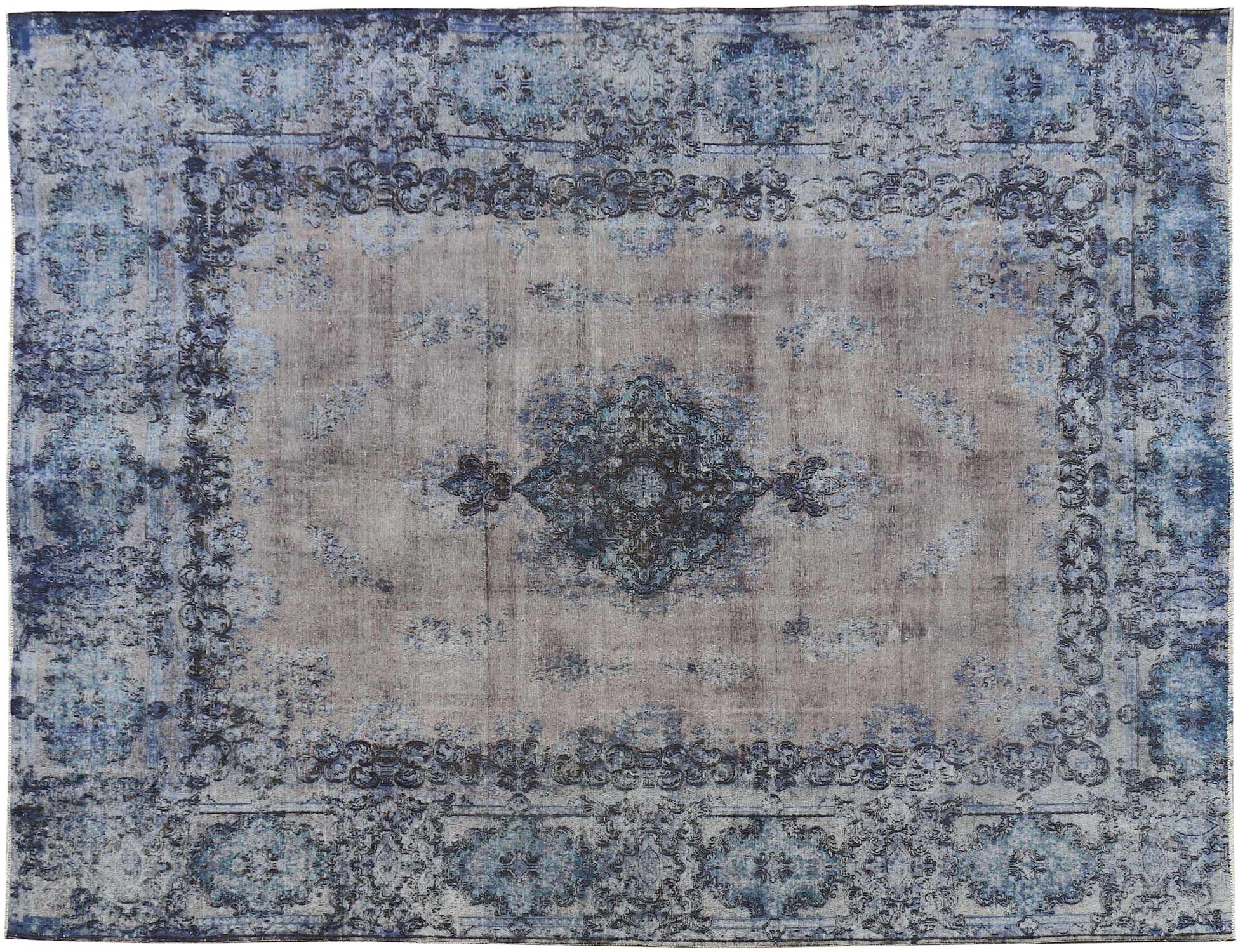 Vintage    <br/>382 x 298 cm