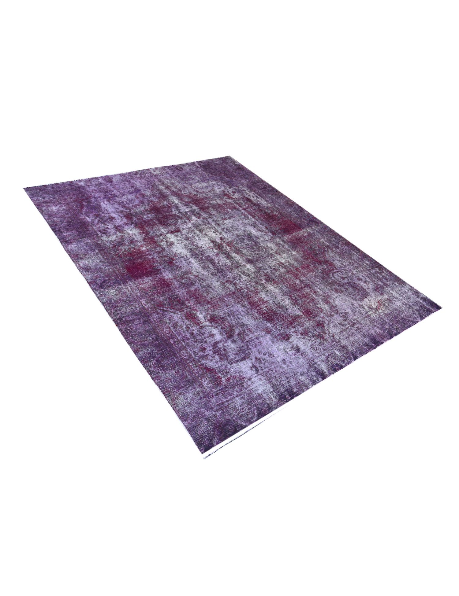 Vintage    <br/>344 x 272 cm