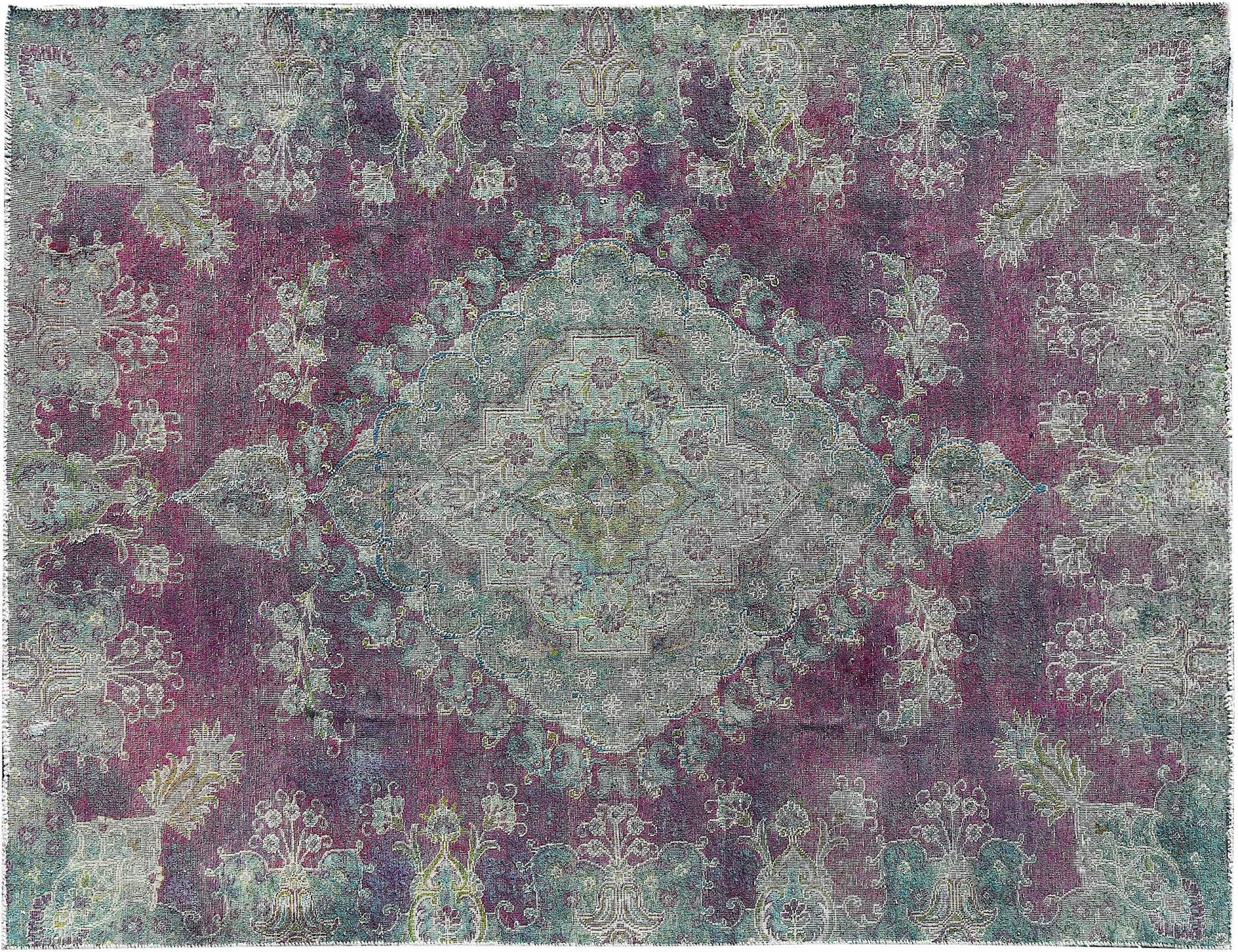 Persian Vintage    <br/>280 x 200 cm