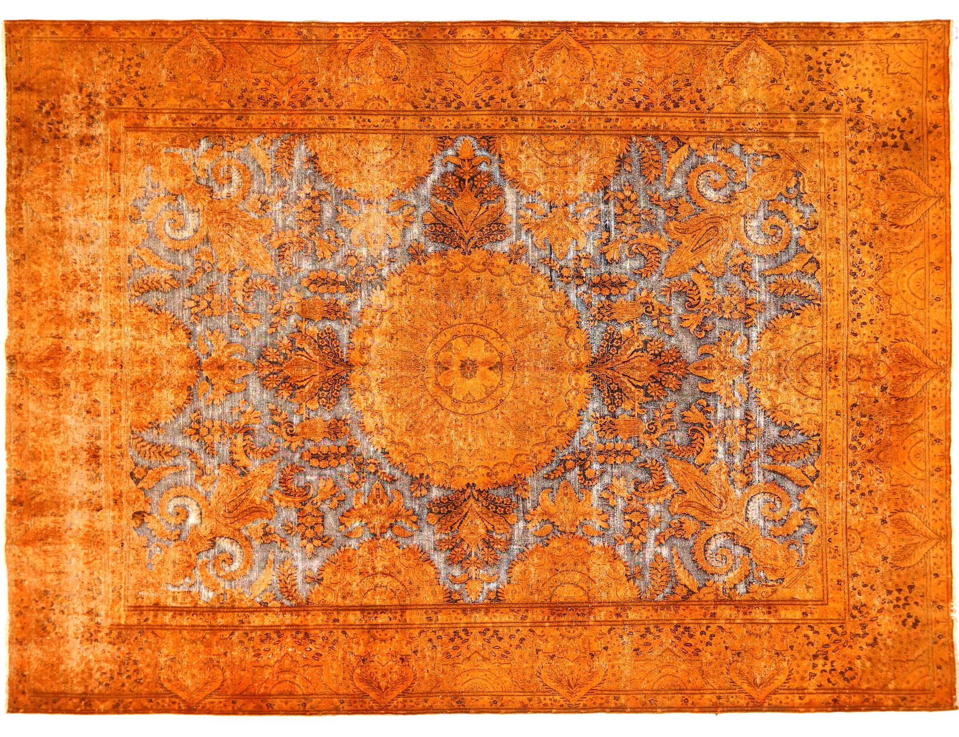 Persian Vintage    <br/>360 x 260 cm