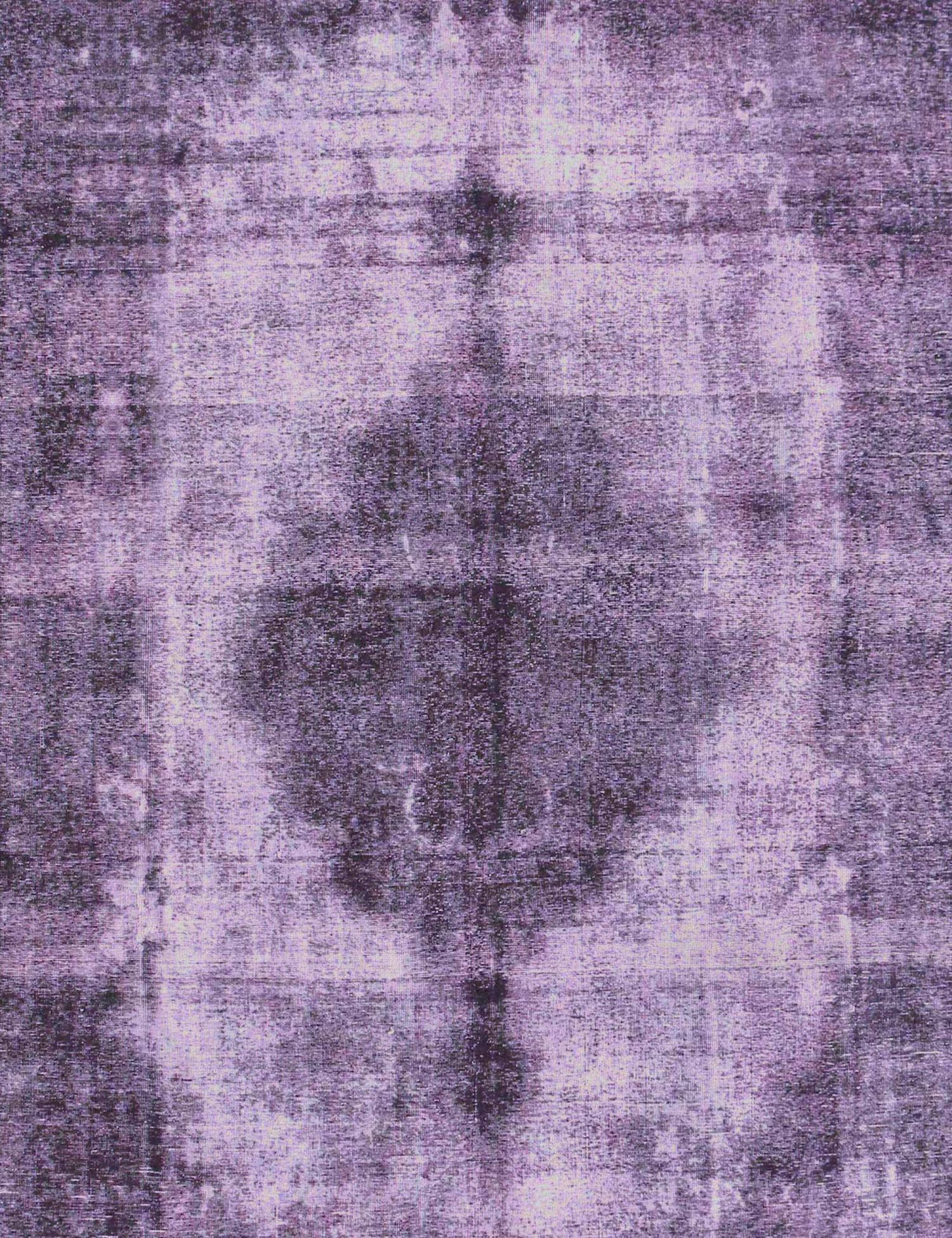 Vintage    <br/>373 x 287 cm