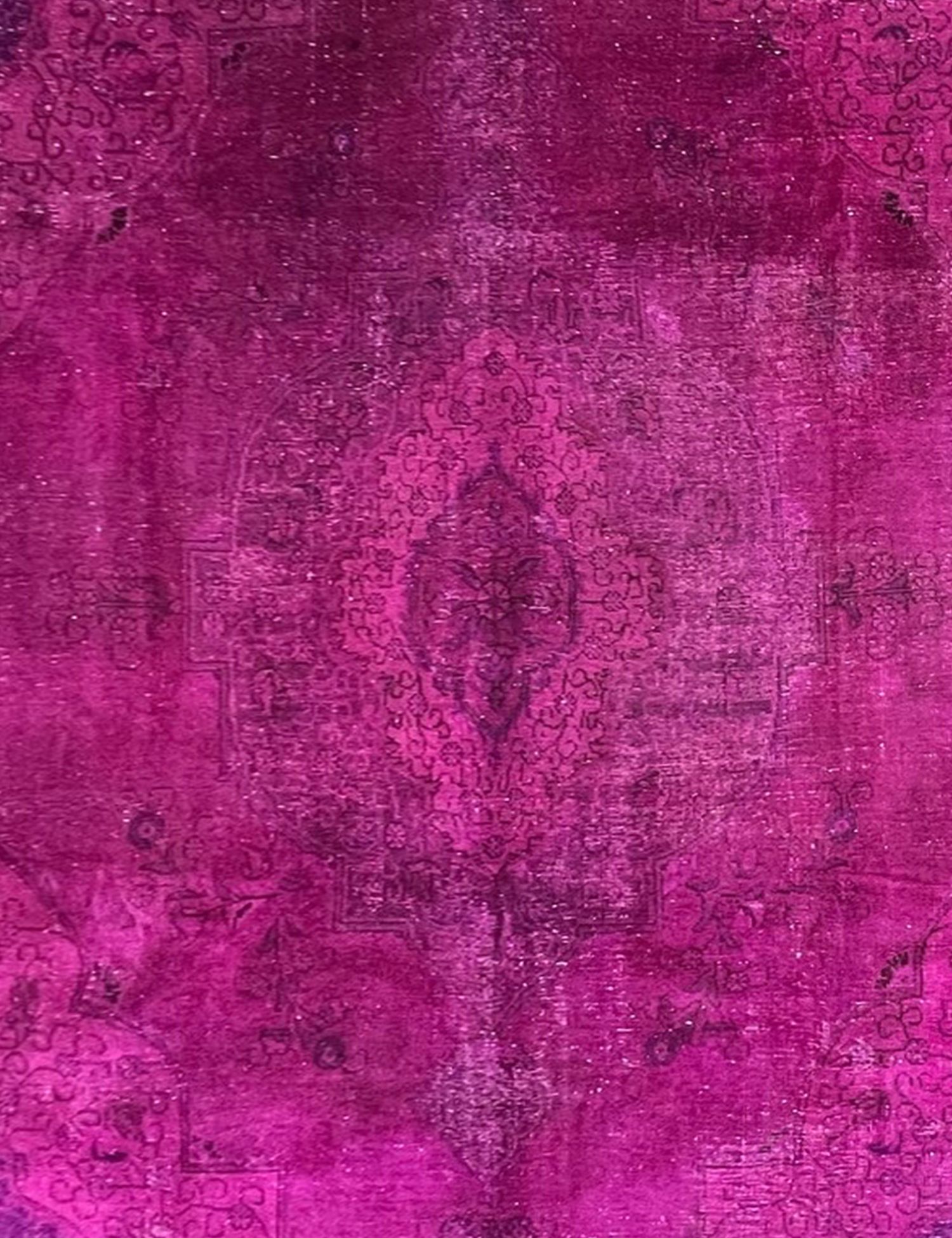 Vintage    <br/>361 x 263 cm