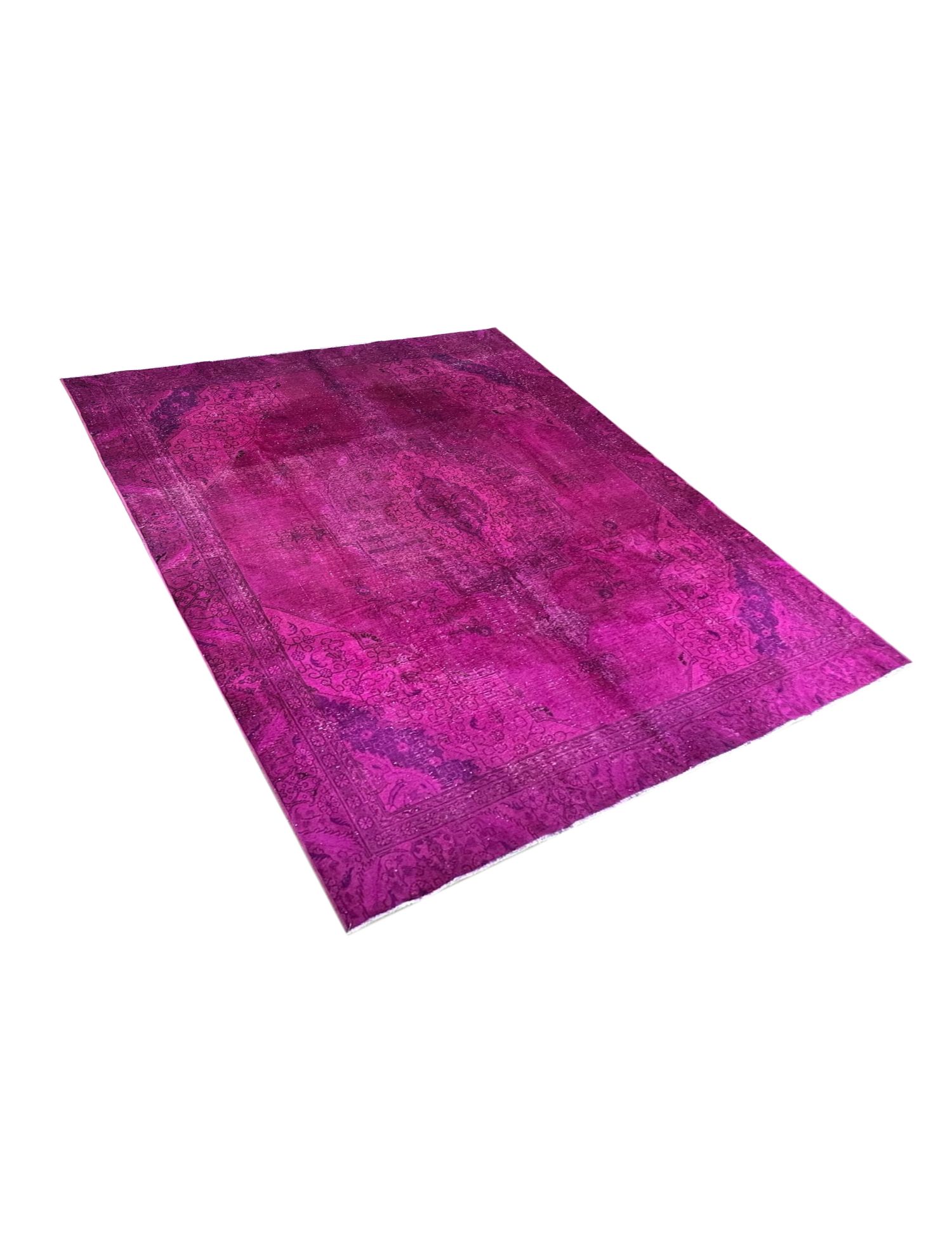 Vintage    <br/>361 x 263 cm