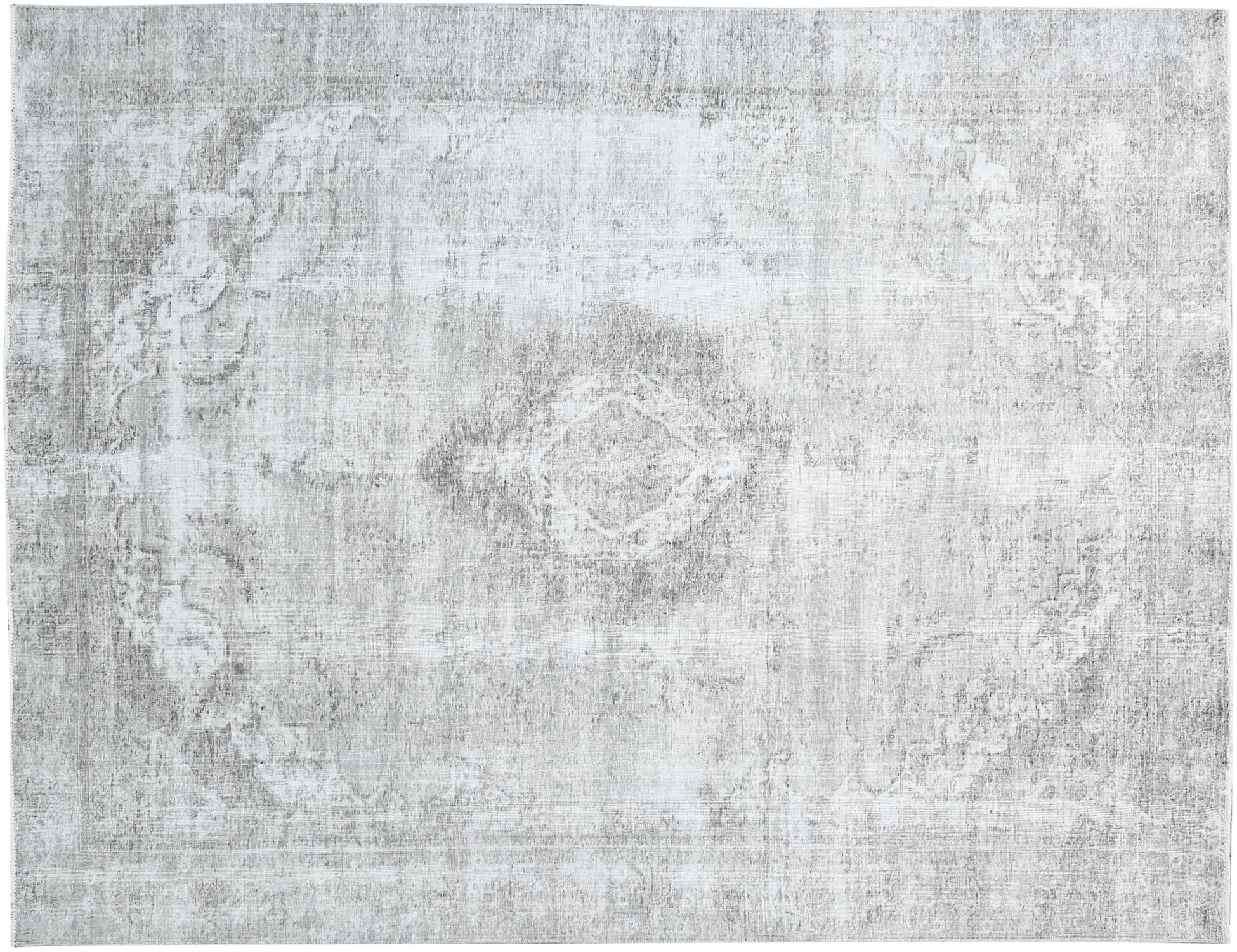 Vintage    <br/>366 x 261 cm