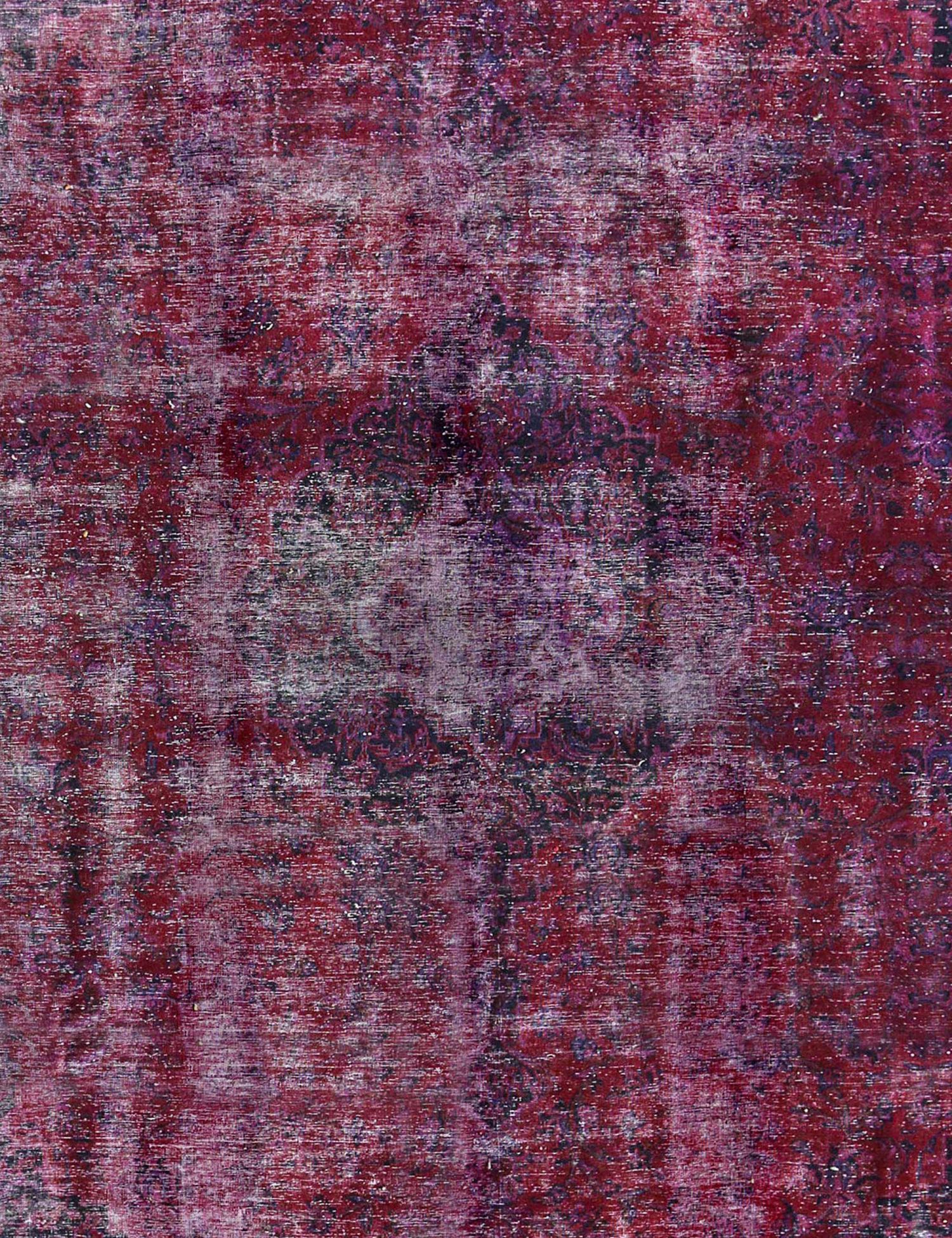 Vintage    <br/>383 x 256 cm