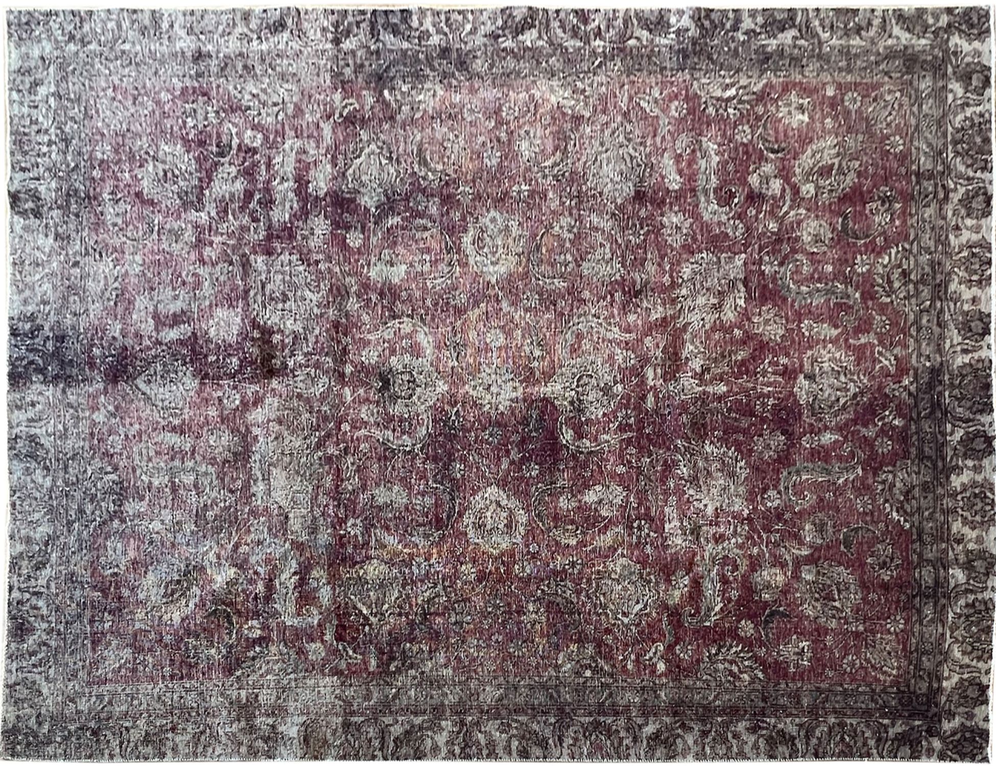 Vintage    <br/>346 x 247 cm