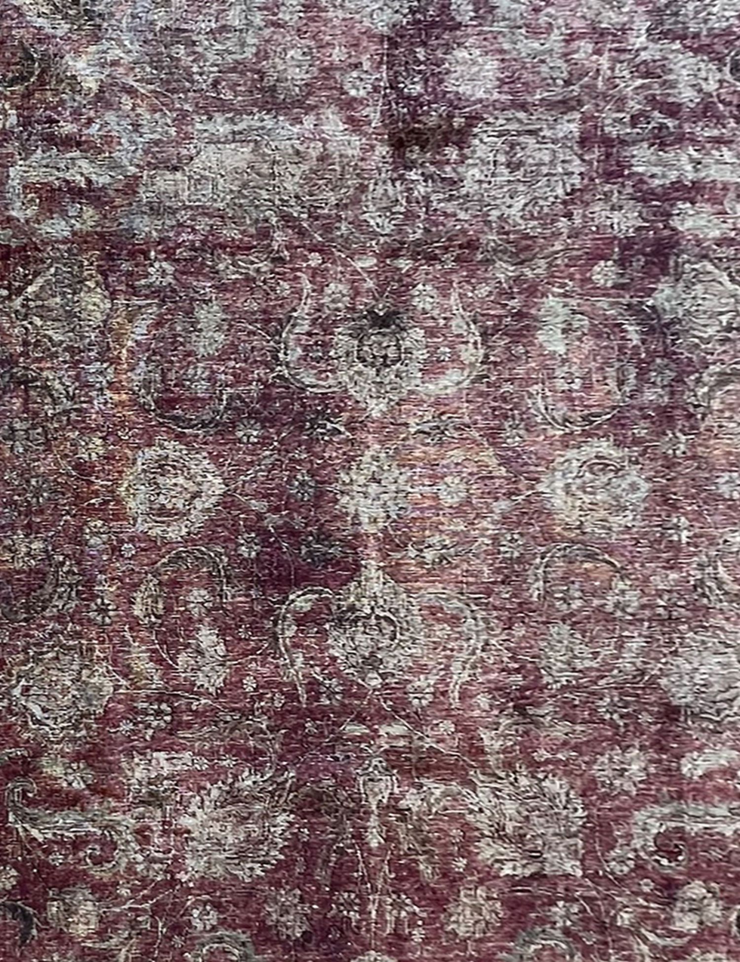 Vintage    <br/>346 x 247 cm