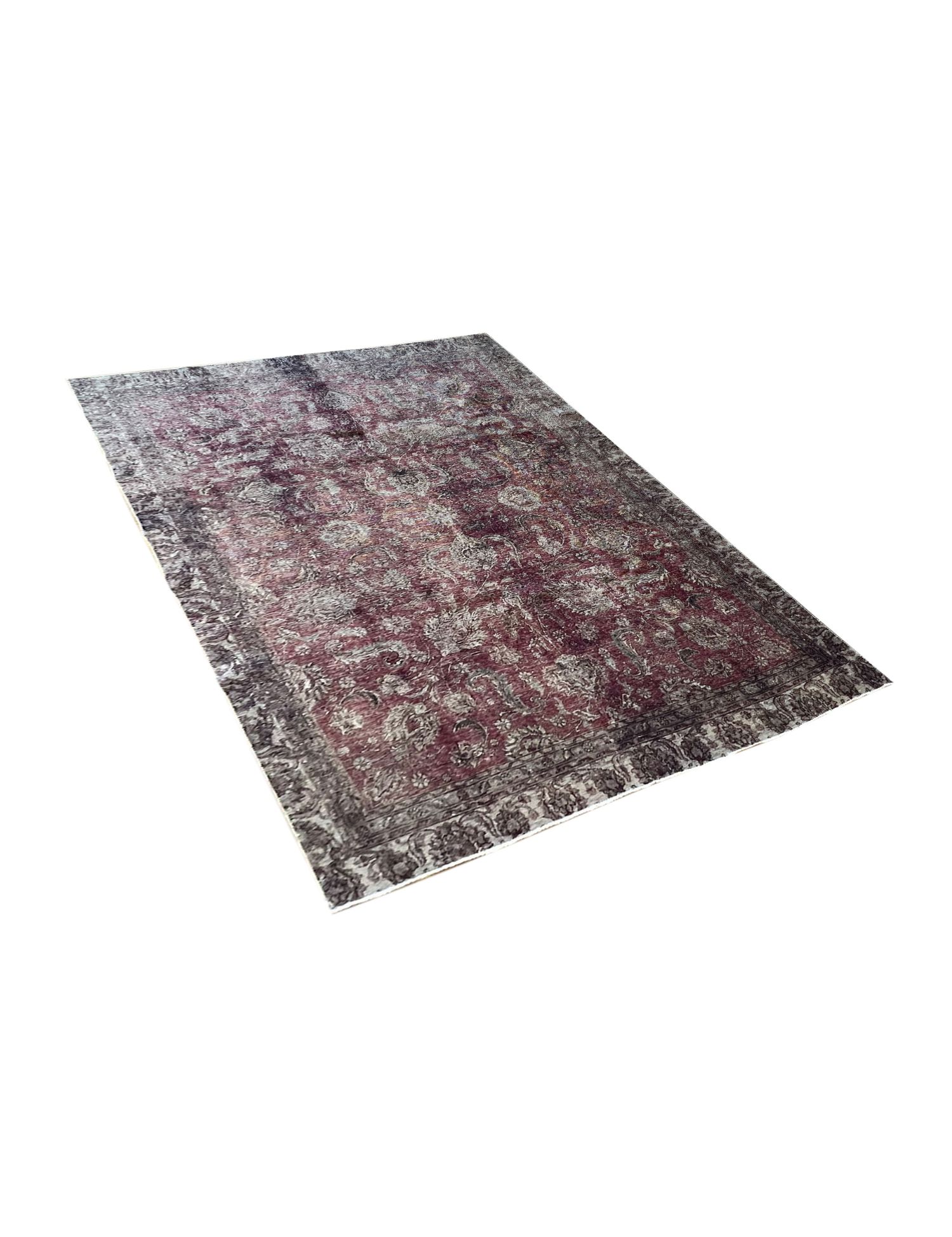 Vintage    <br/>346 x 247 cm