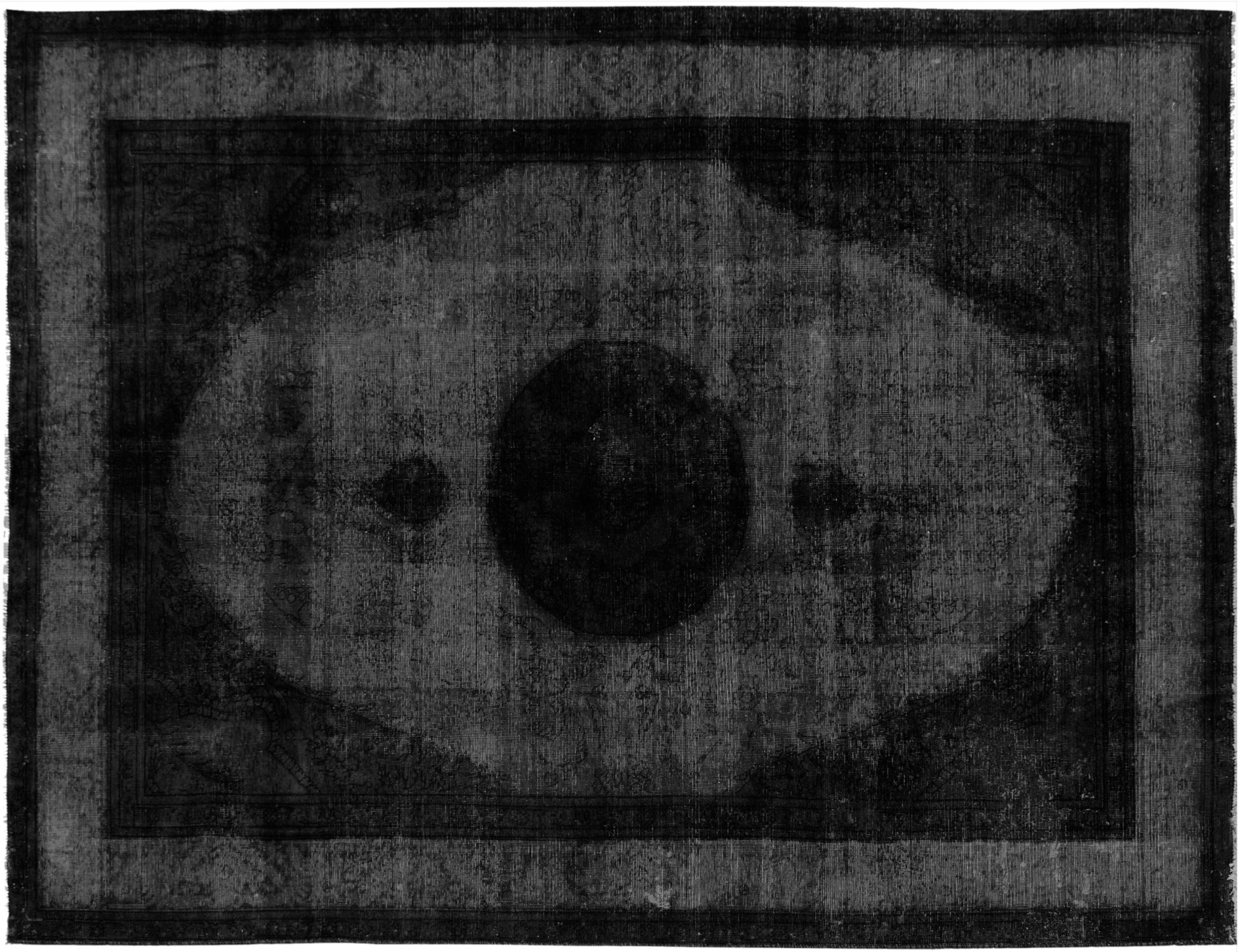 Vintage    <br/>293 x 203 cm