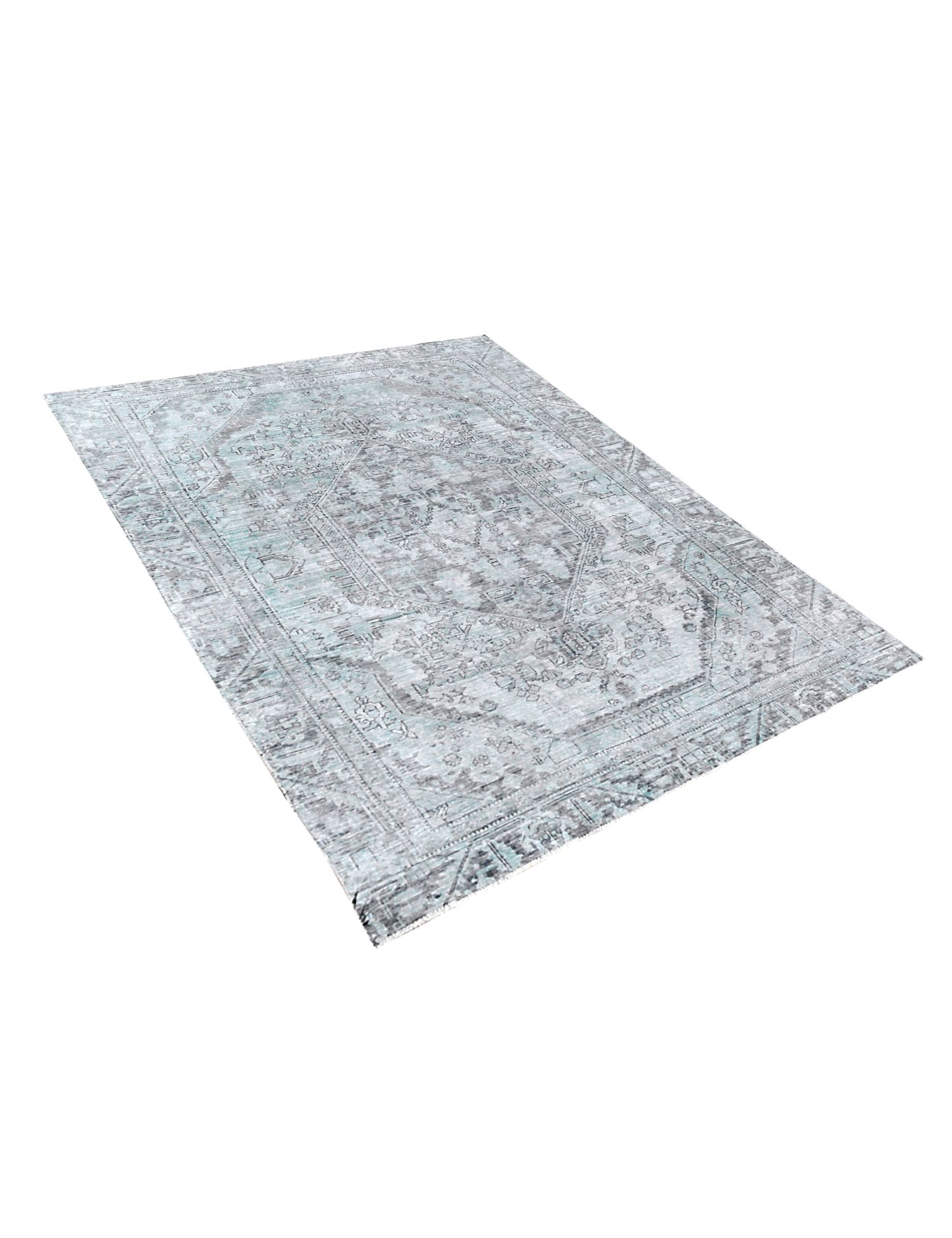 Persian vintage carpet  <br/>272 x 173 cm