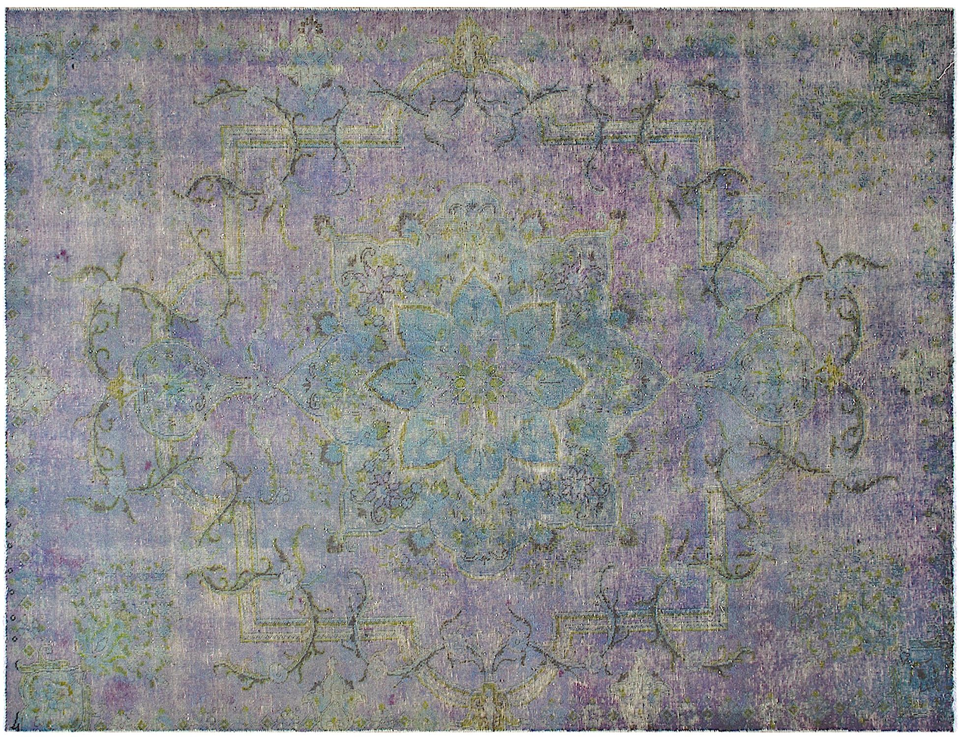 Persian Vintage    <br/>290 x 200 cm