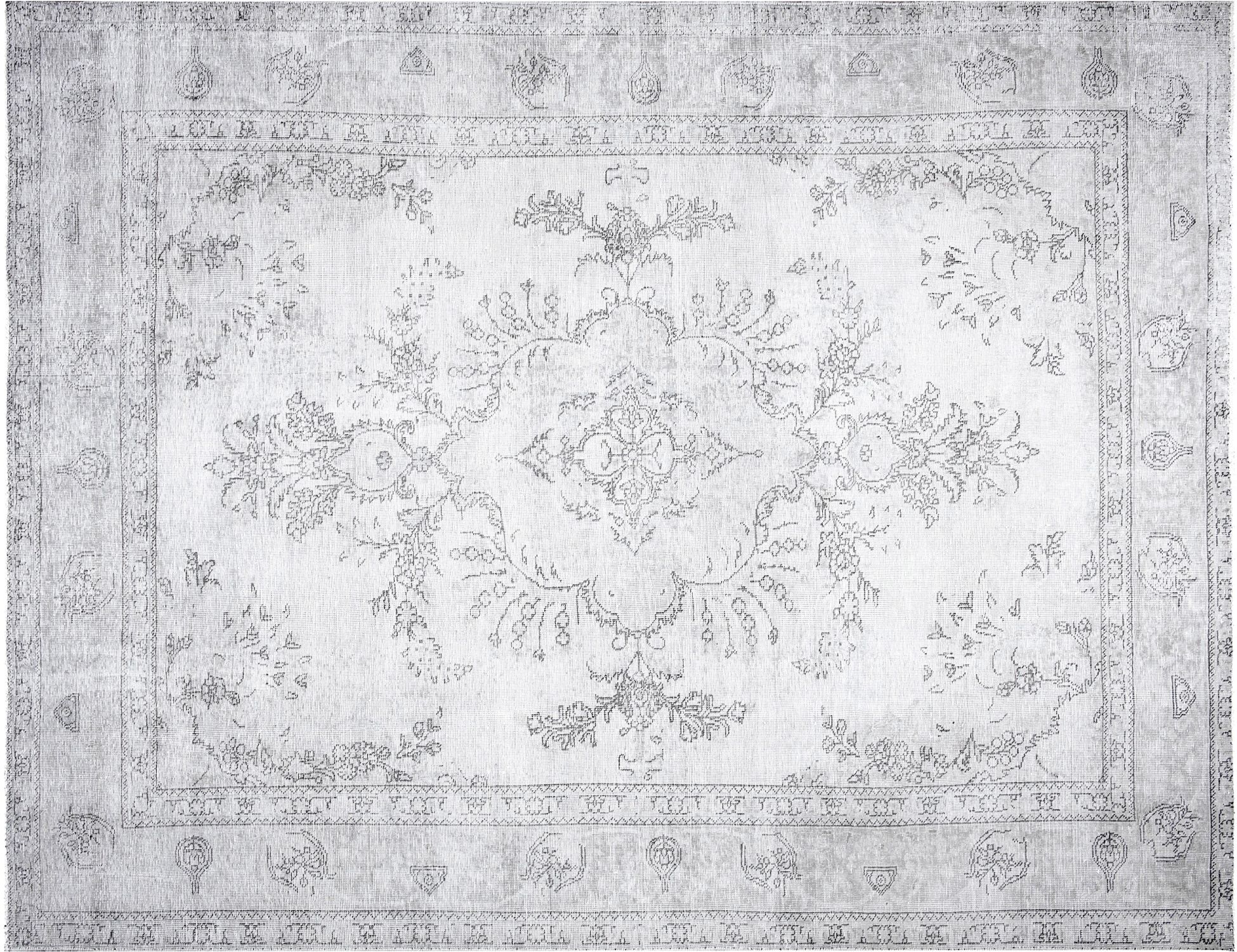 Vintage    <br/>289 x 194 cm