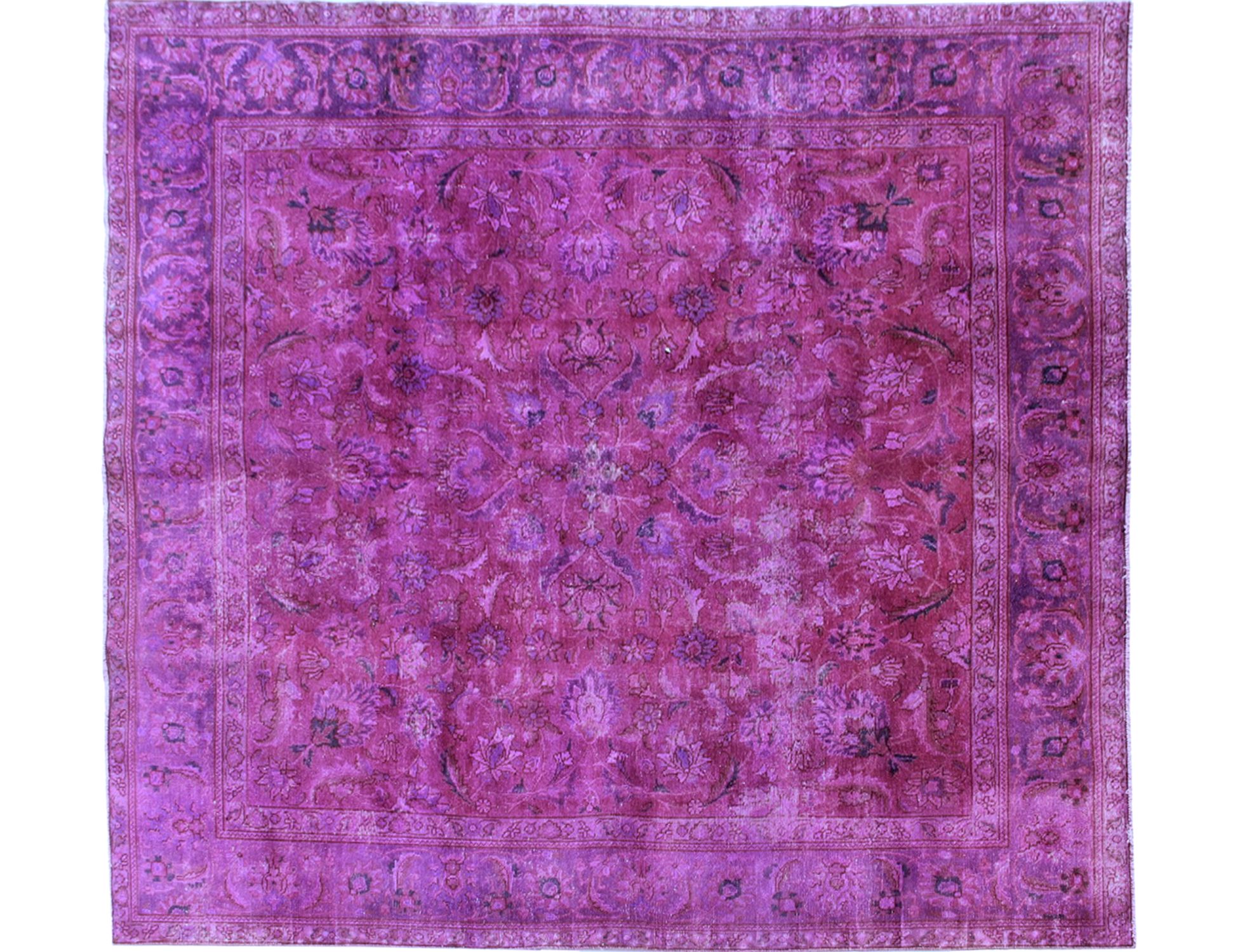 Persian Vintage    <br/>330 x 280 cm