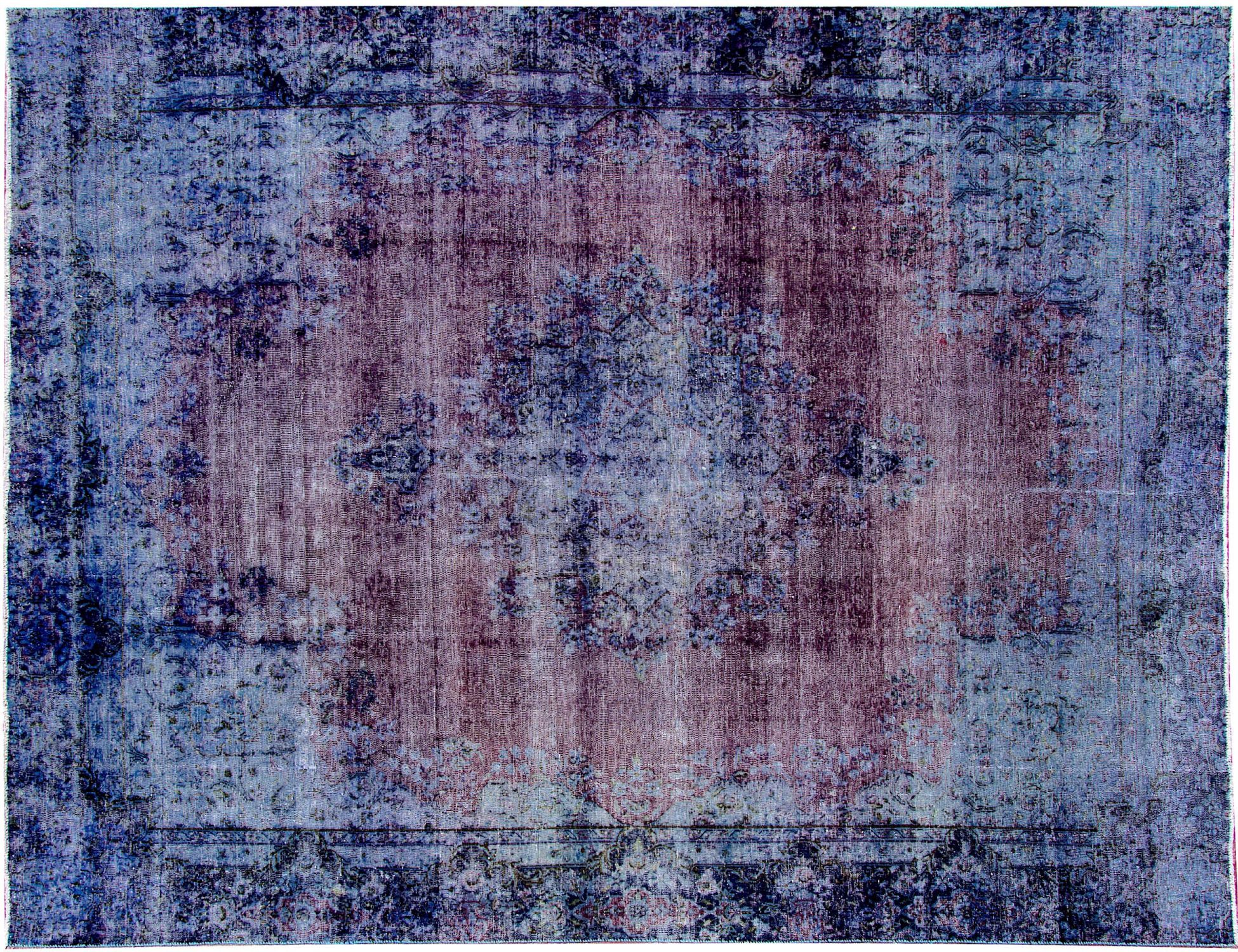 Vintage    <br/>358 x 263 cm