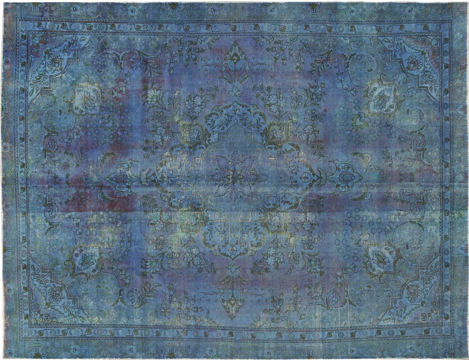 Persian Vintage    <br/>365 x 250 cm