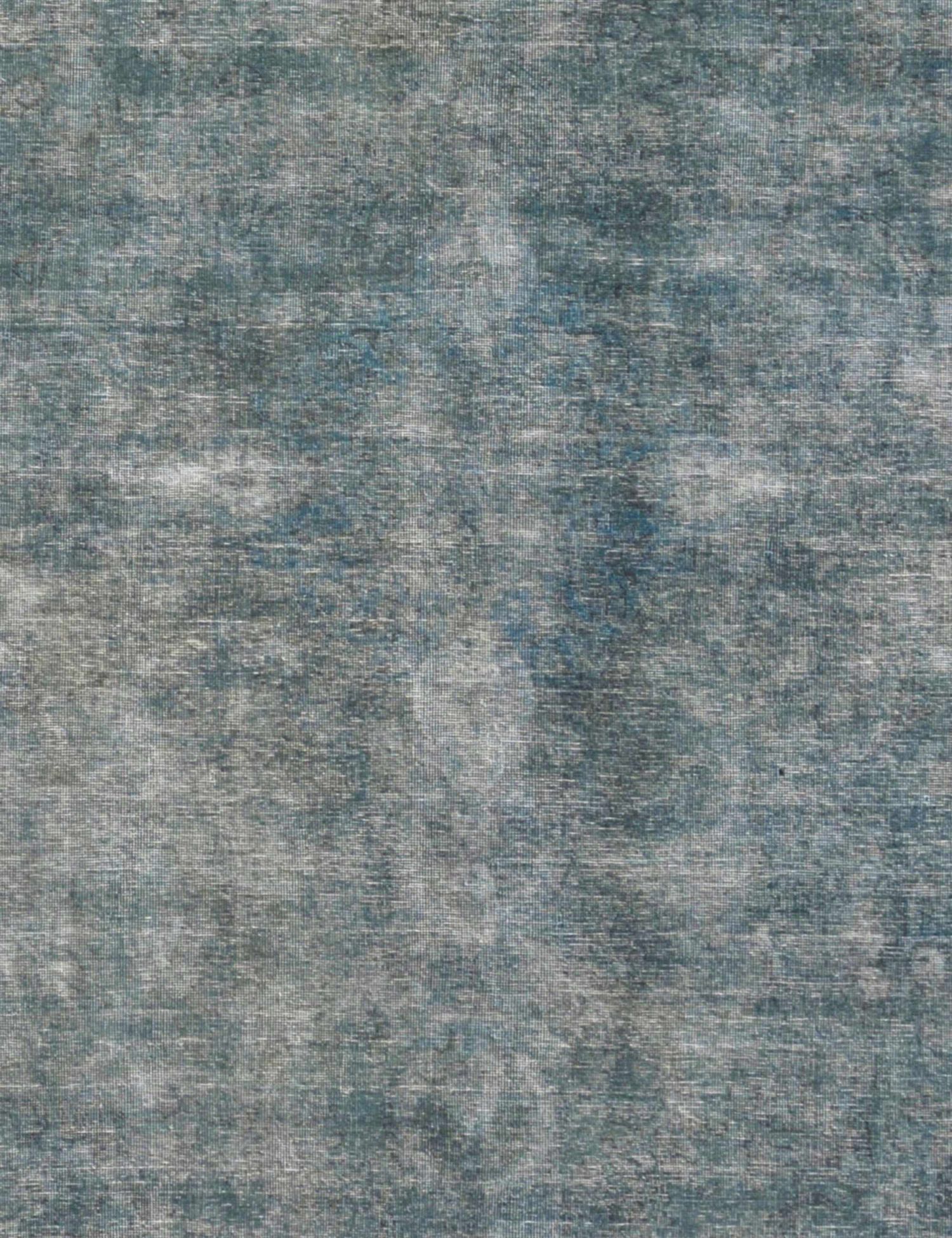 Vintage    <br/>320 x 225 cm