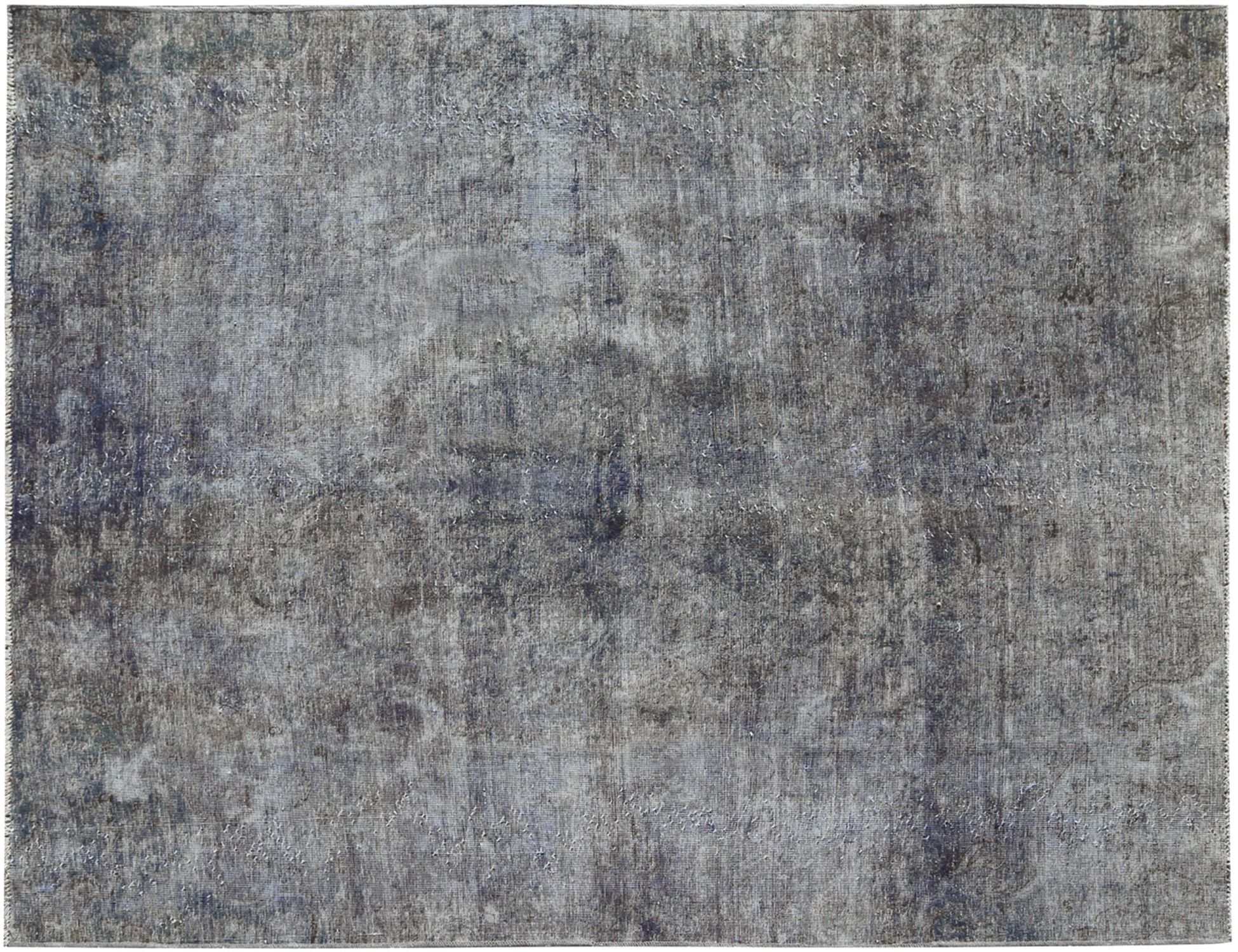 Vintage    <br/>275 x 188 cm