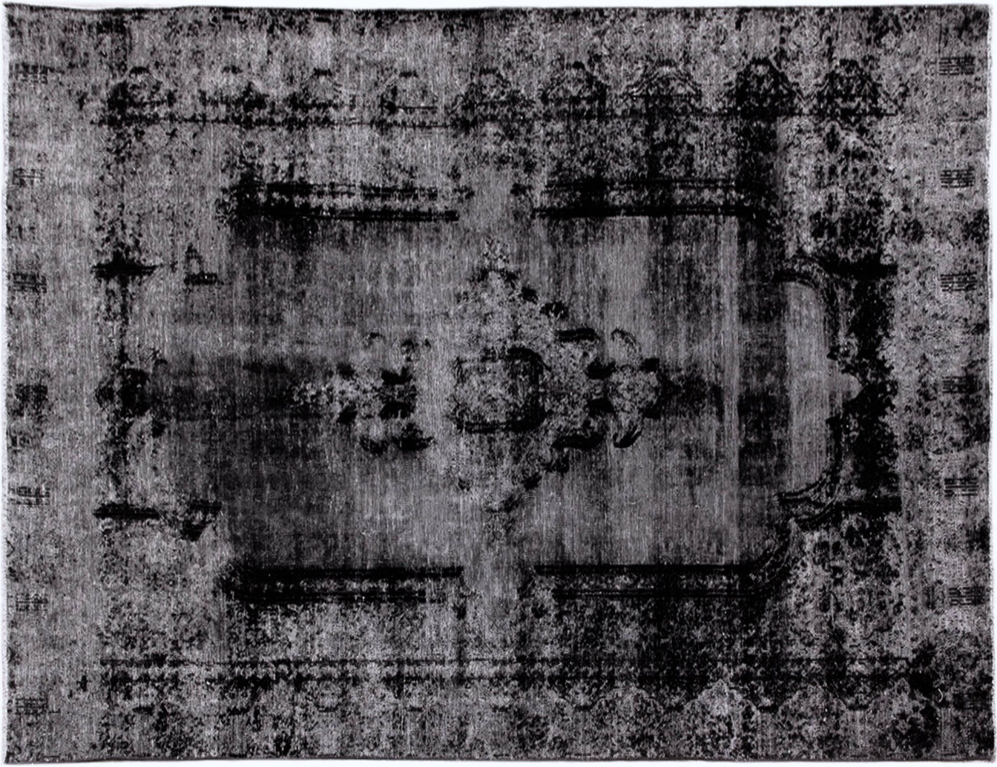 Persian Vintage    <br/>305 x 180 cm