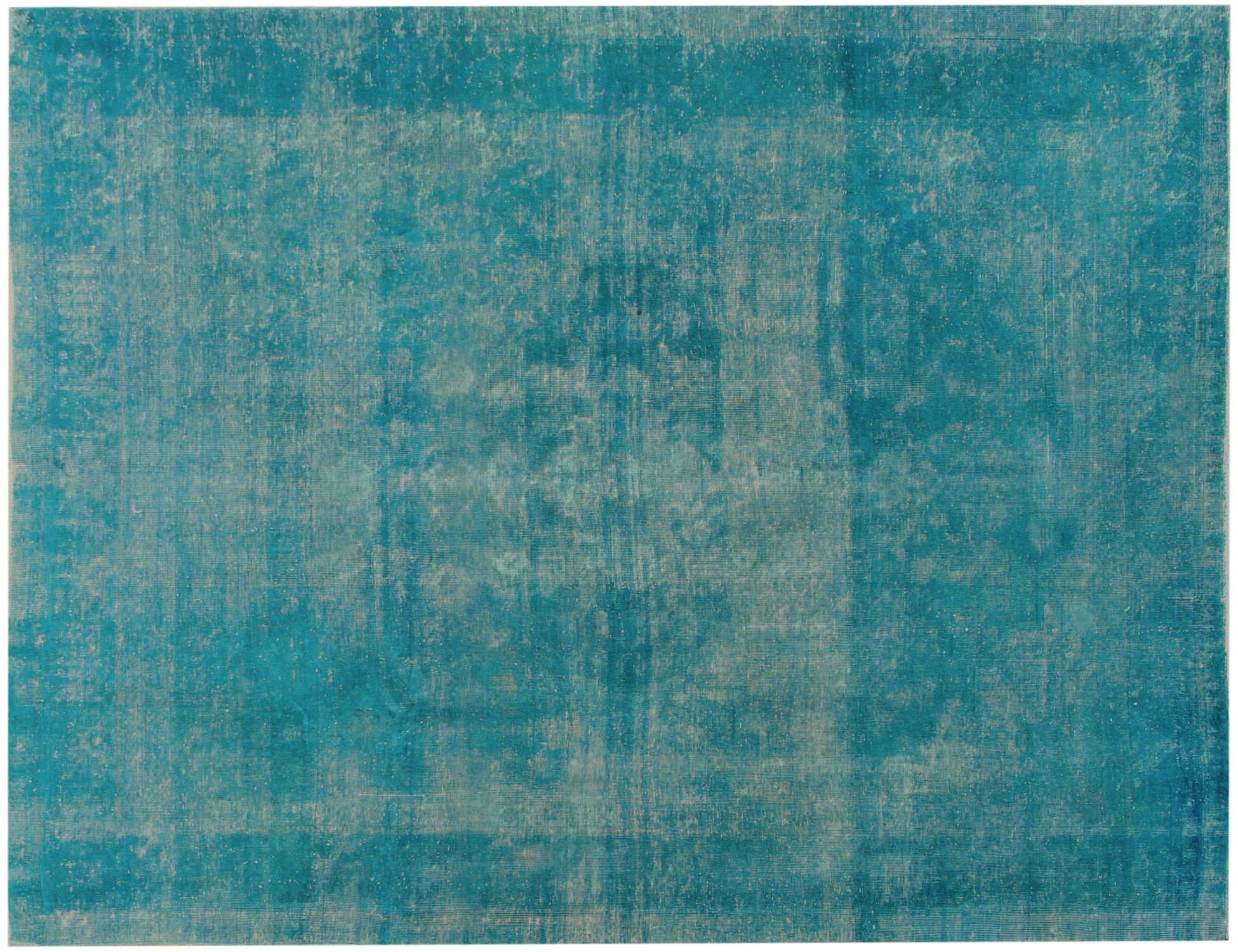 Persian vintage carpet  <br/>300 x 203 cm