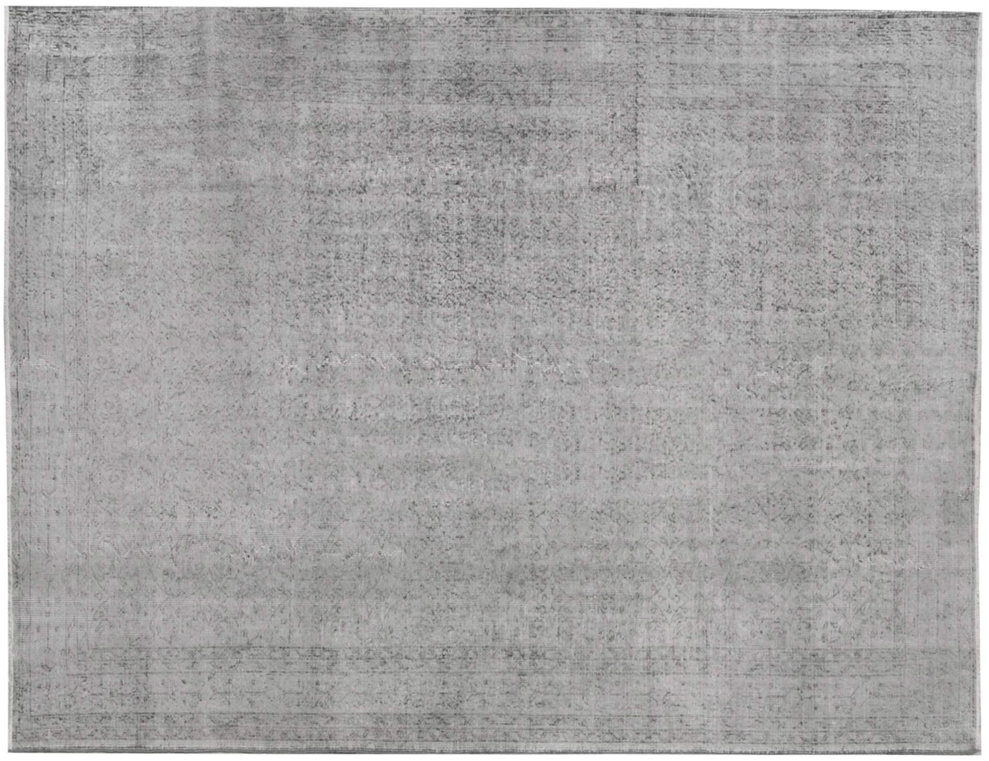 Vintage    <br/>320 x 225 cm