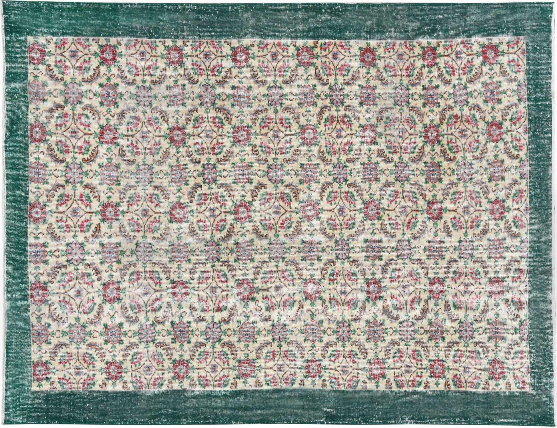 Vintage    <br/>300 x 208 cm