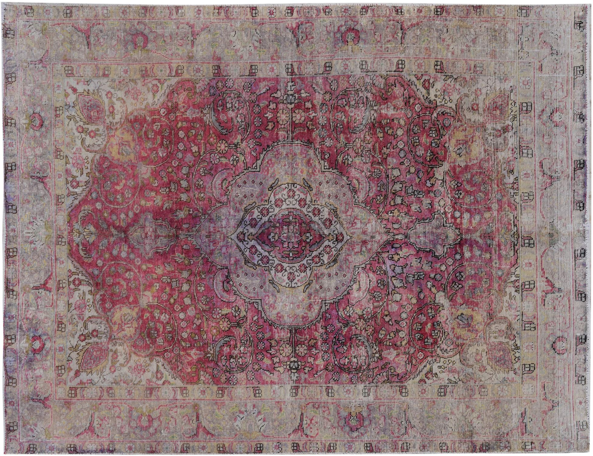 Persian Vintage    <br/>287 x 195 cm