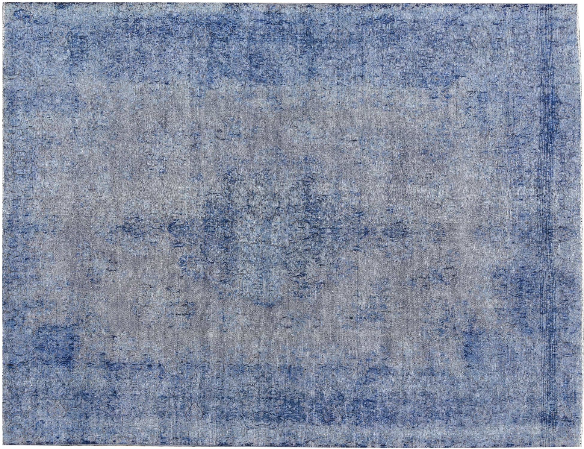 Vintage    <br/>353 x 293 cm