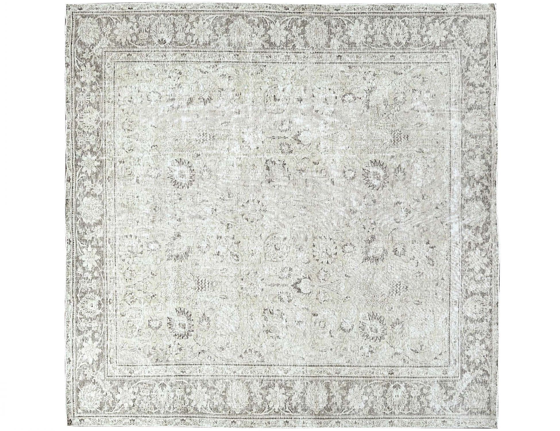 Retro Rug  <br/>330 x 291 cm