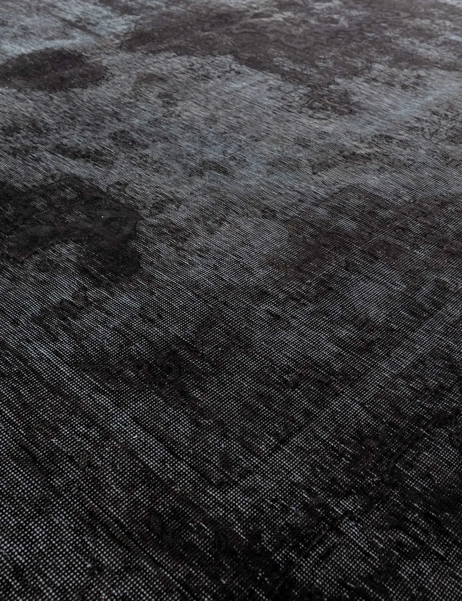Vintage    <br/>367 x 263 cm