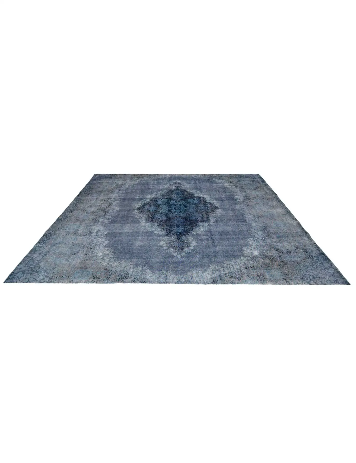 Persian Vintage    <br/>290 x 295 cm